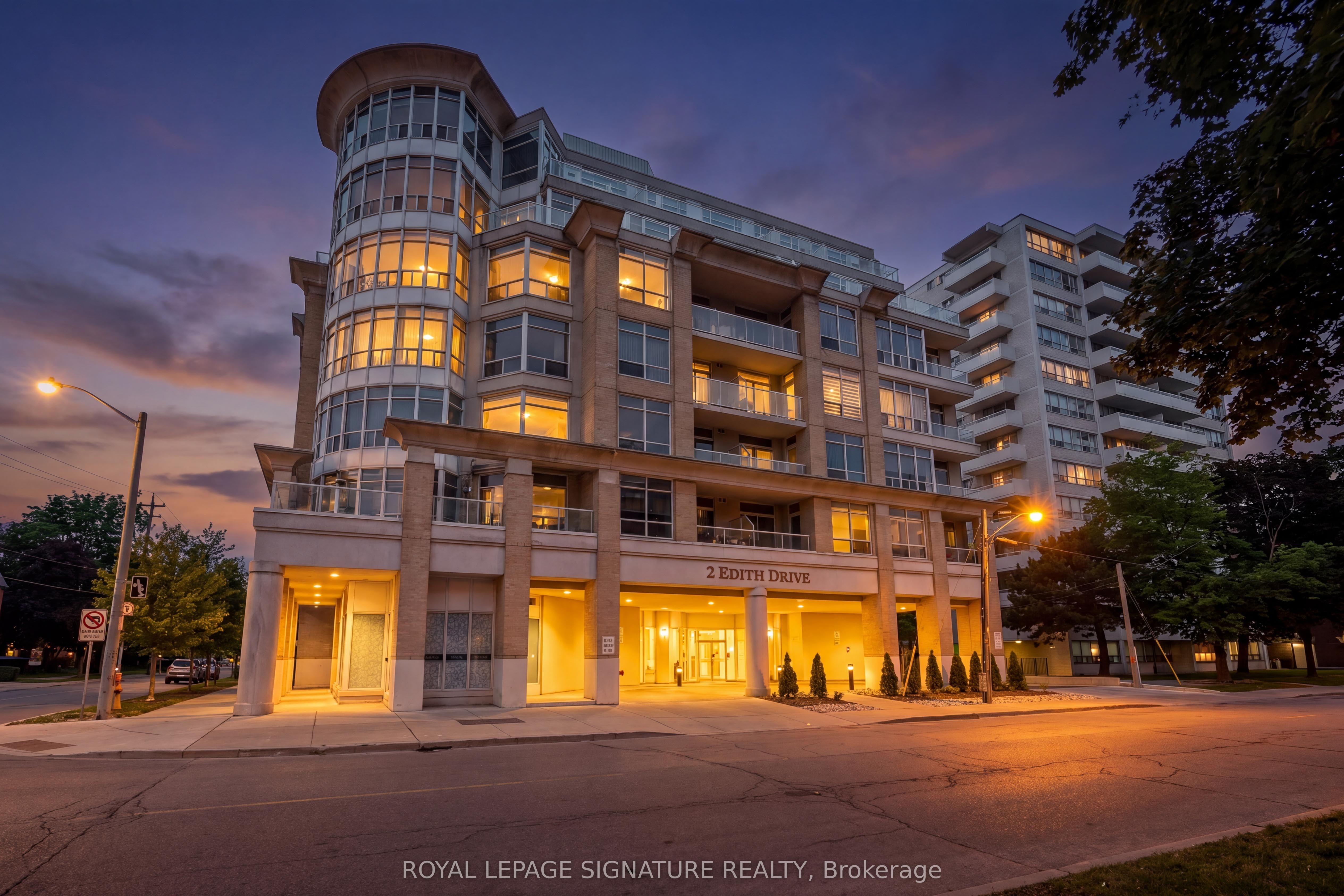 2 Edith Drive 307, Toronto, ON M4R 2H7