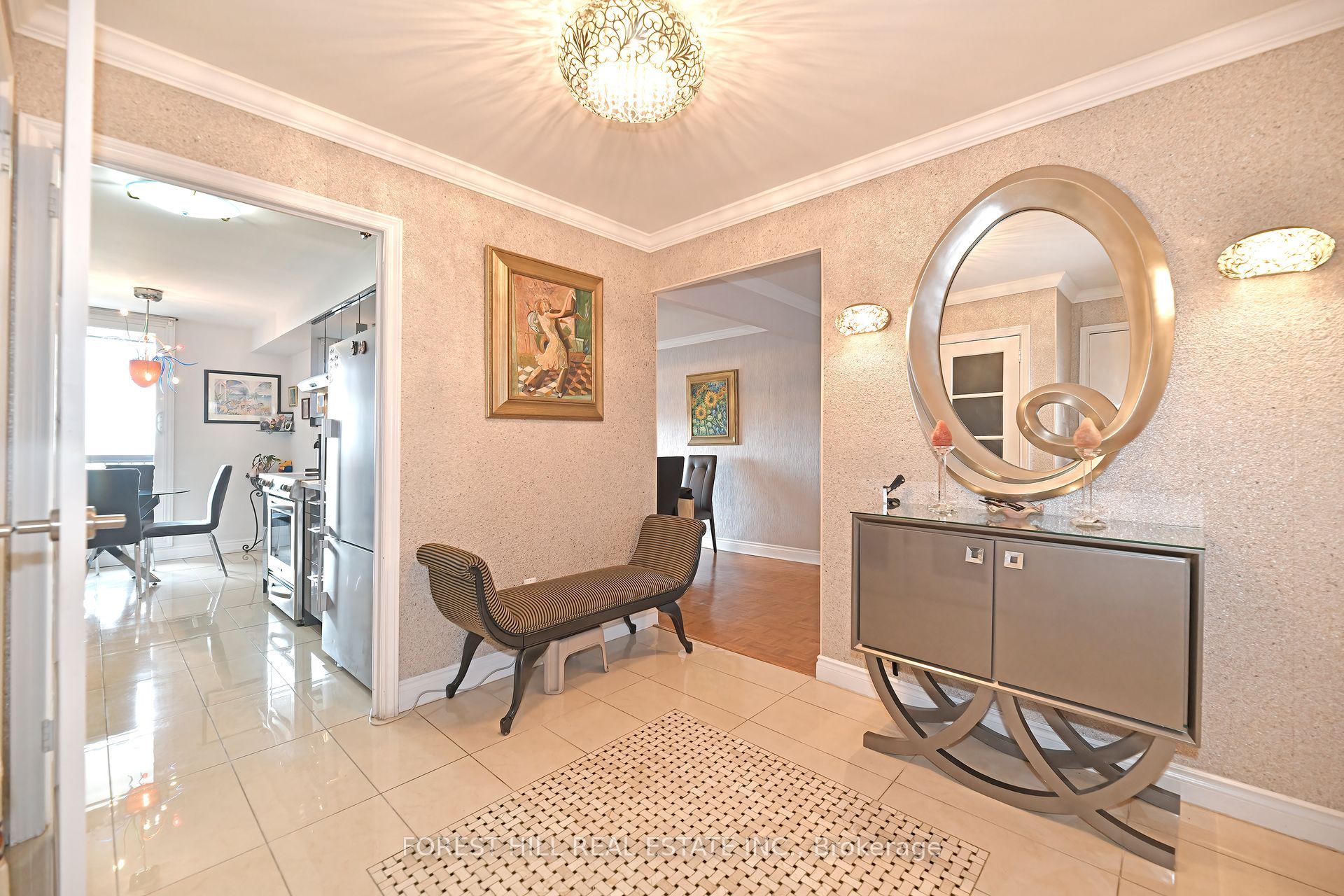 135 Antibes Drive 2404, Toronto, ON M2R 2Z1 photo 2