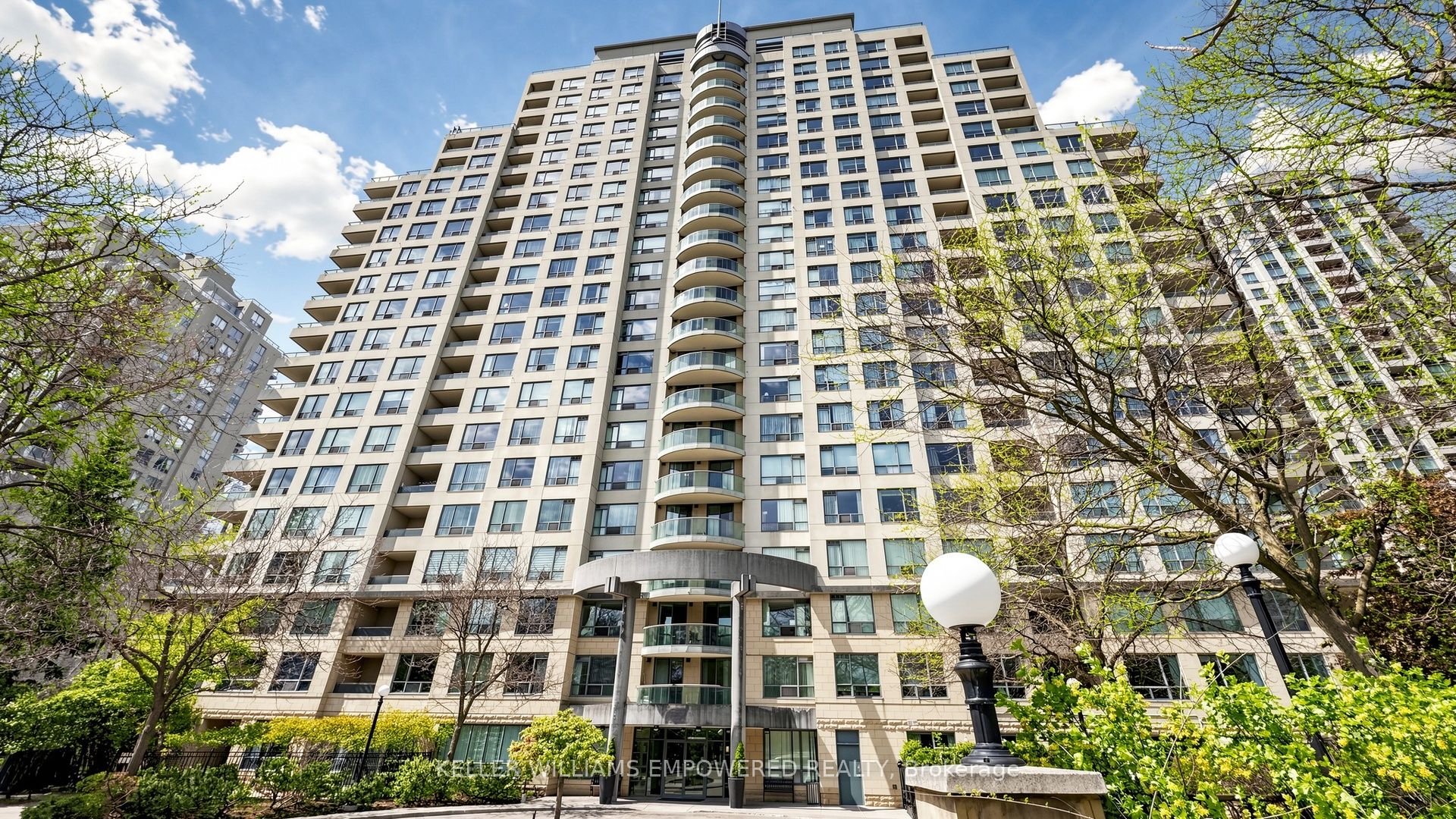 238 Doris Avenue 1511, Toronto, ON M2N 6W1 photo 2
