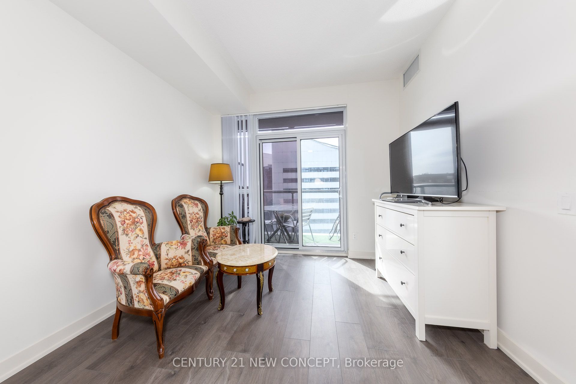 4955 Yonge Street 2712, Toronto, ON M2N 0L8 photo 3