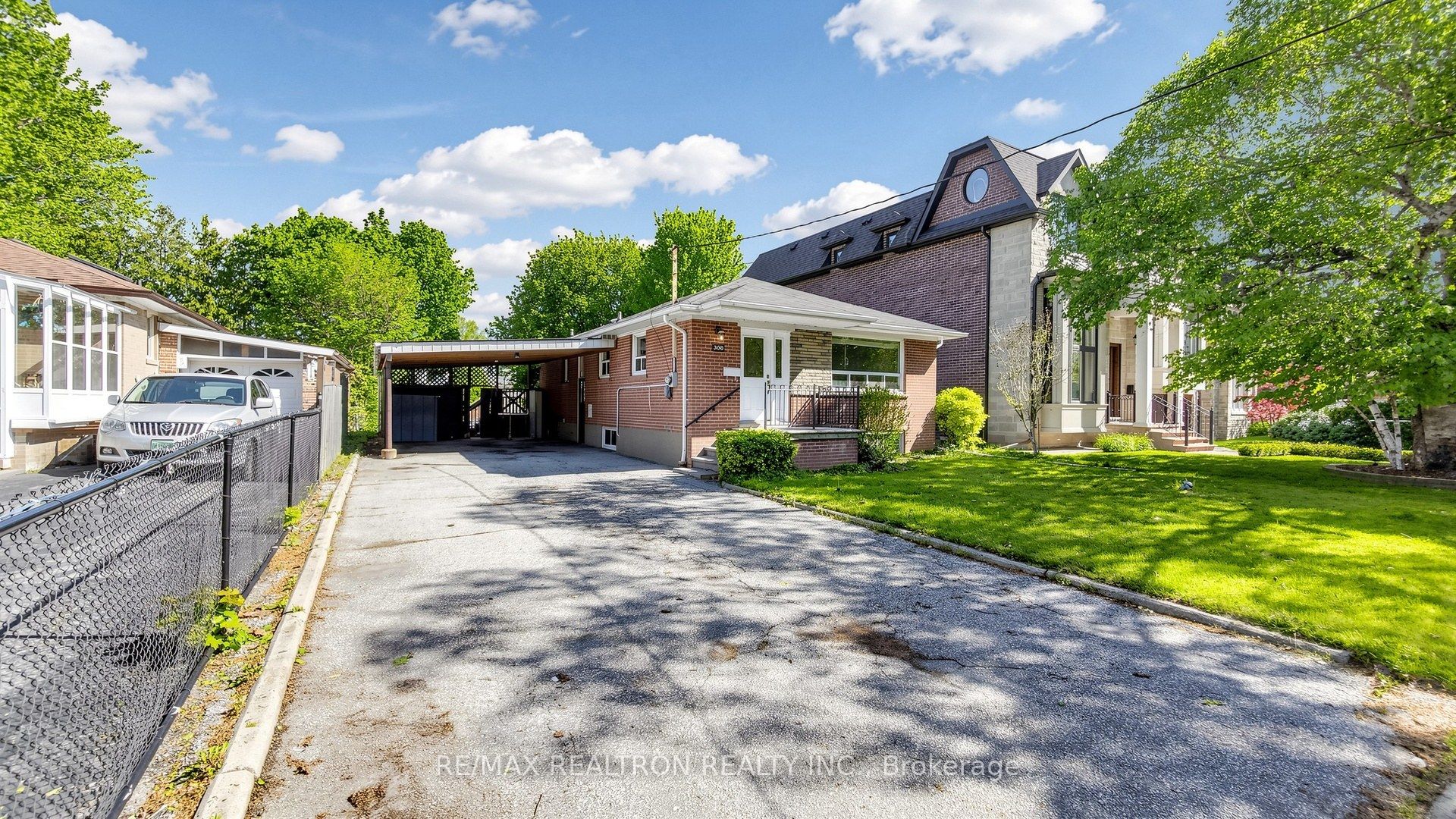 398 Connaught Avenue, Toronto, ON M2R 2M2 photo 3