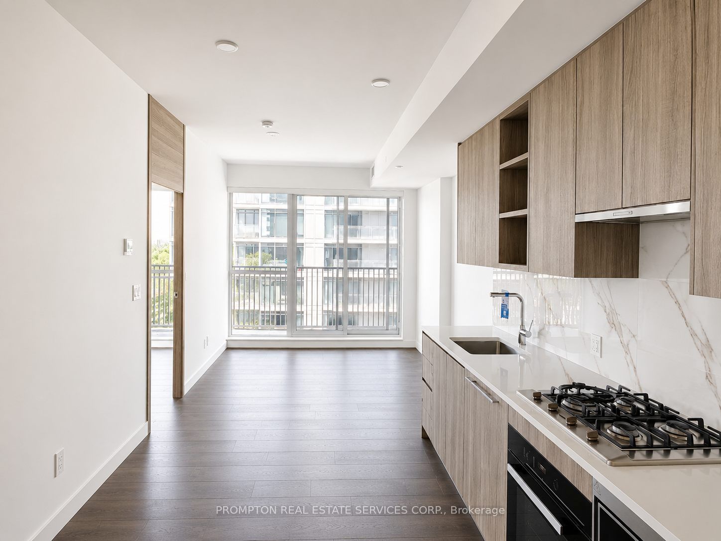 68 ESTHER SHINER Boulevard 1811, Toronto, ON M2K 0J6 photo 4
