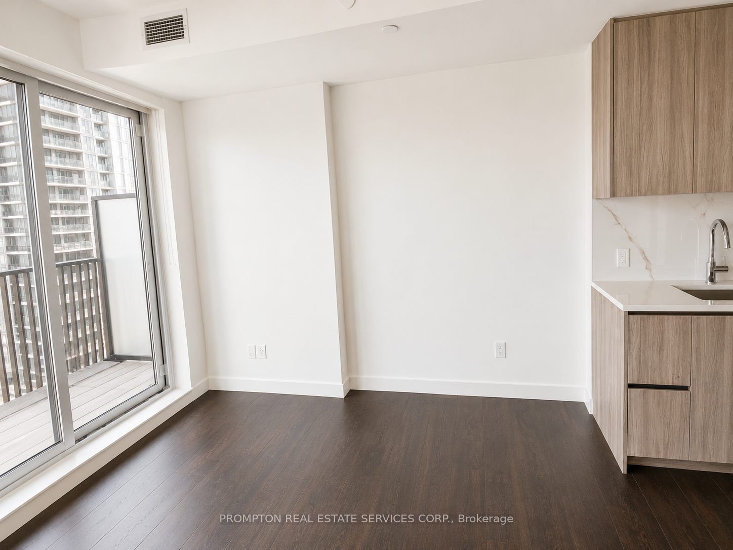 68 ESTHER SHINER Boulevard 1811, Toronto, ON M2K 0J6 photo 5