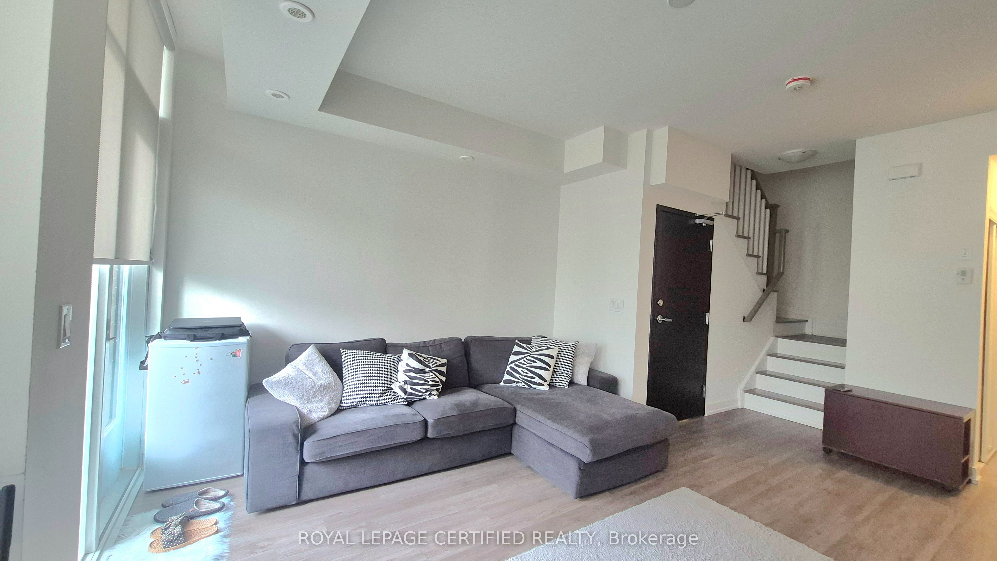 851 Sheppard Avenue W 26, Toronto, ON M3H 0G2 photo 5