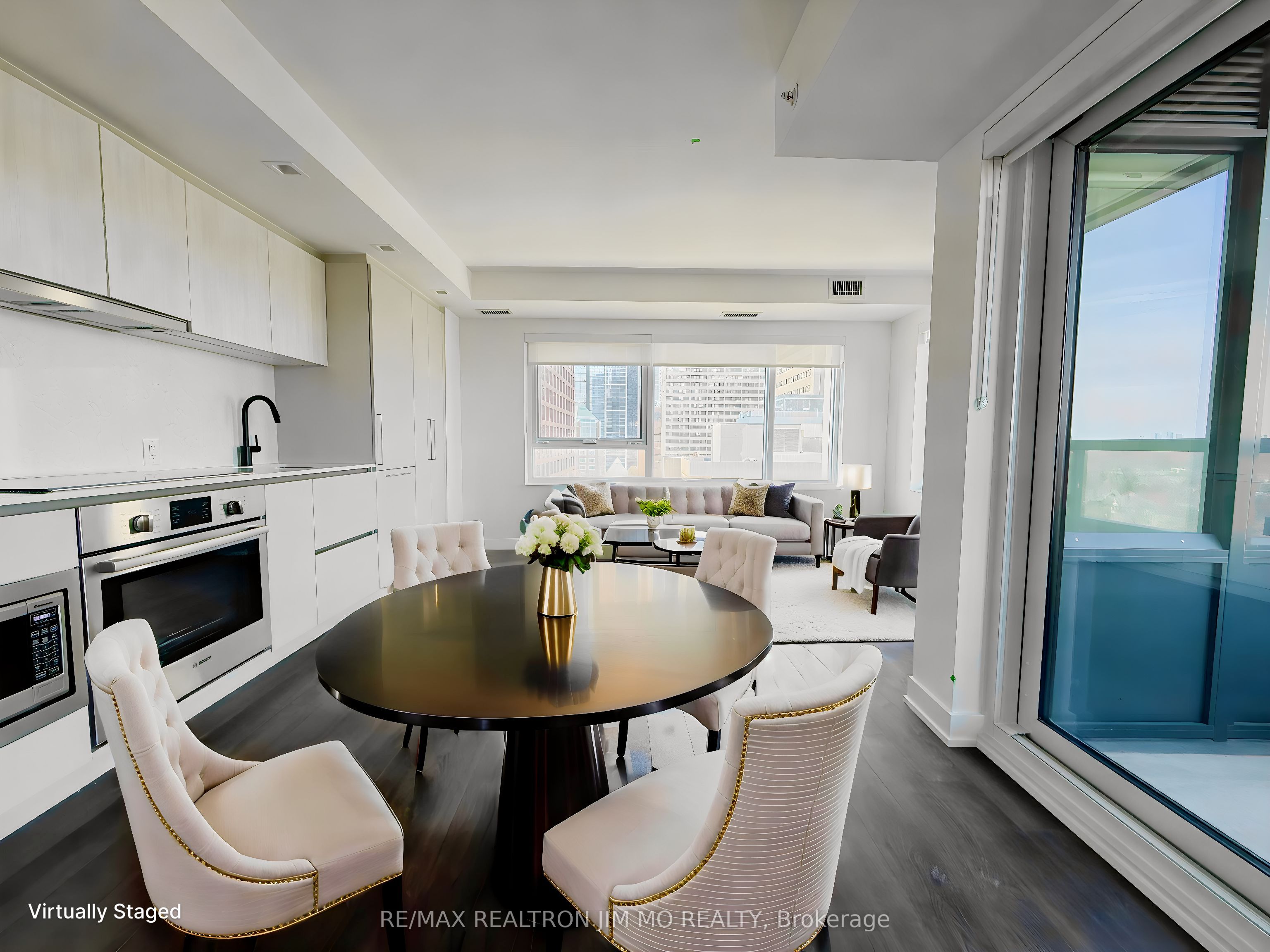 609 Sherbourne Street 1104, Toronto, ON M4X 0A4 photo 2