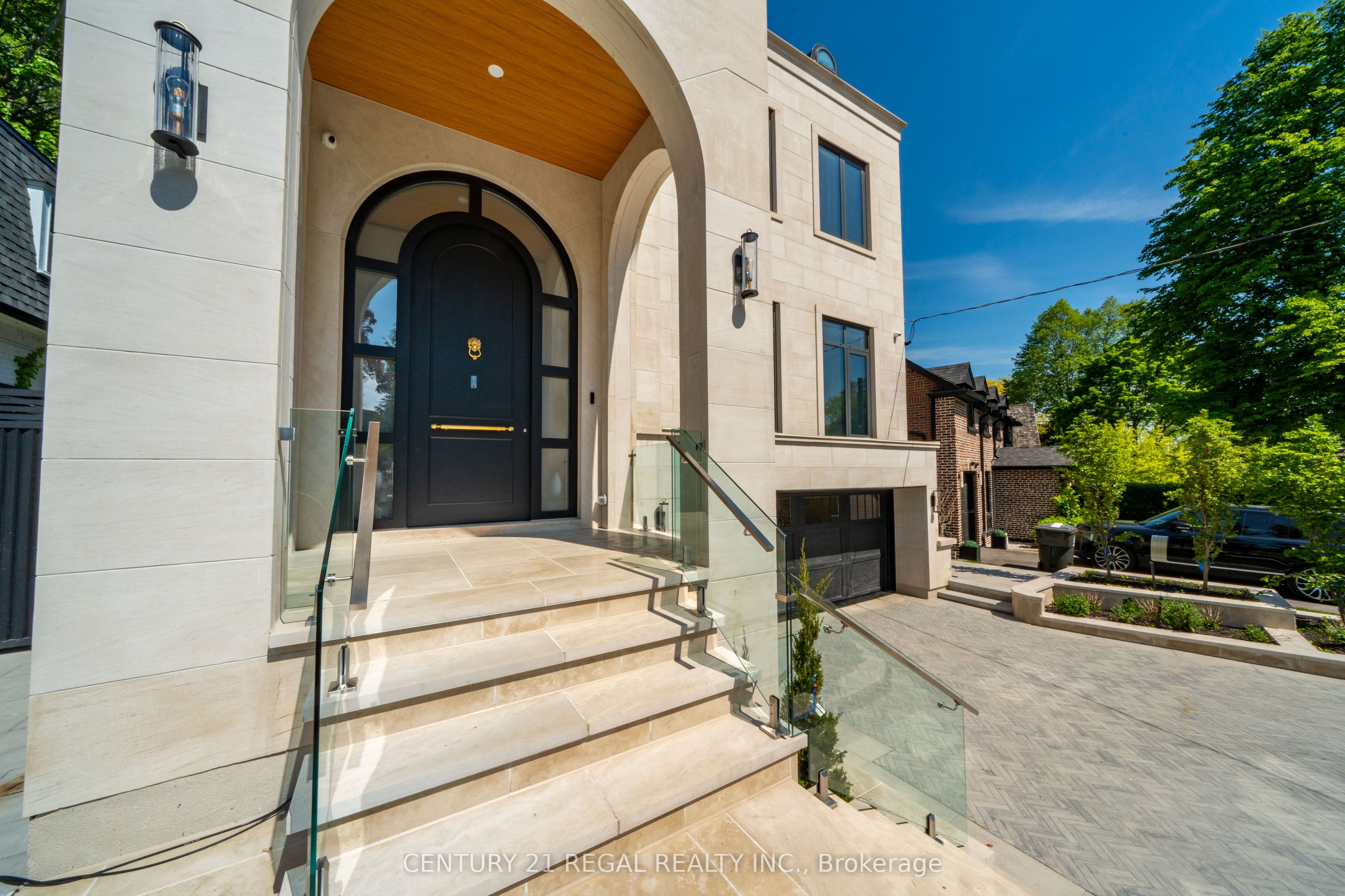43 Wanless Crescent, Toronto, ON M4N 3B6 photo 4