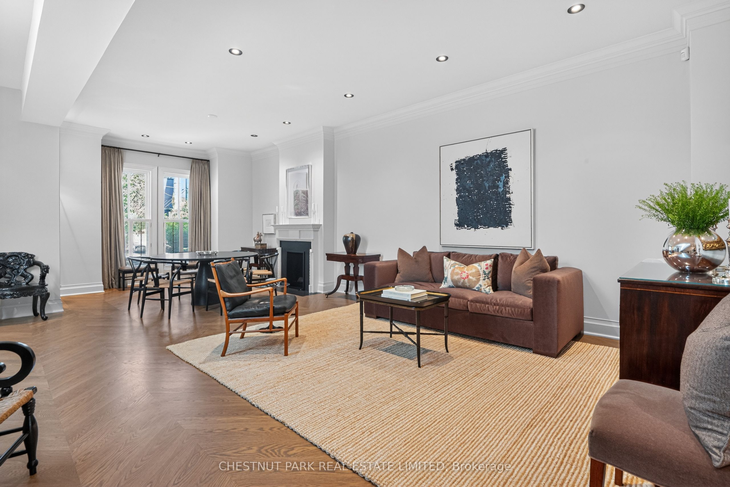 47 Walker Avenue, Toronto, ON M4V 1G3 photo 3