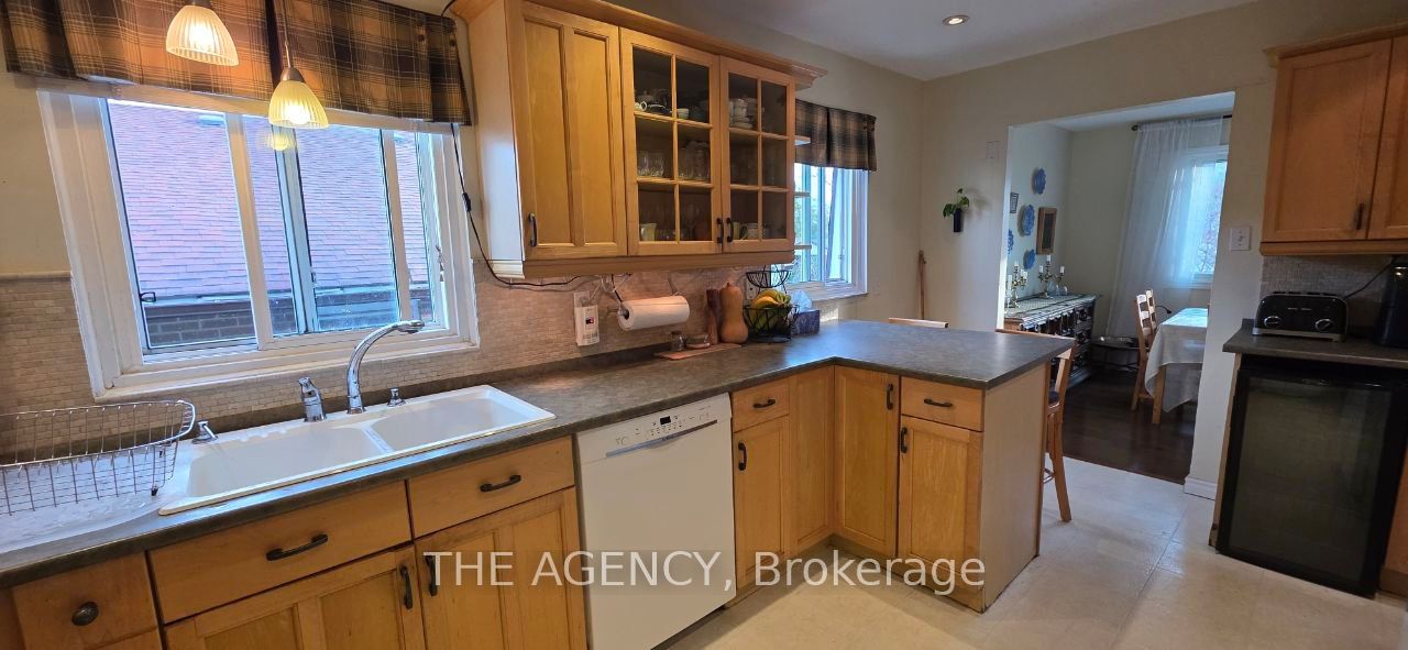 69 Silas Hill Drive Upper, Toronto, ON M2J 2X8 photo 5