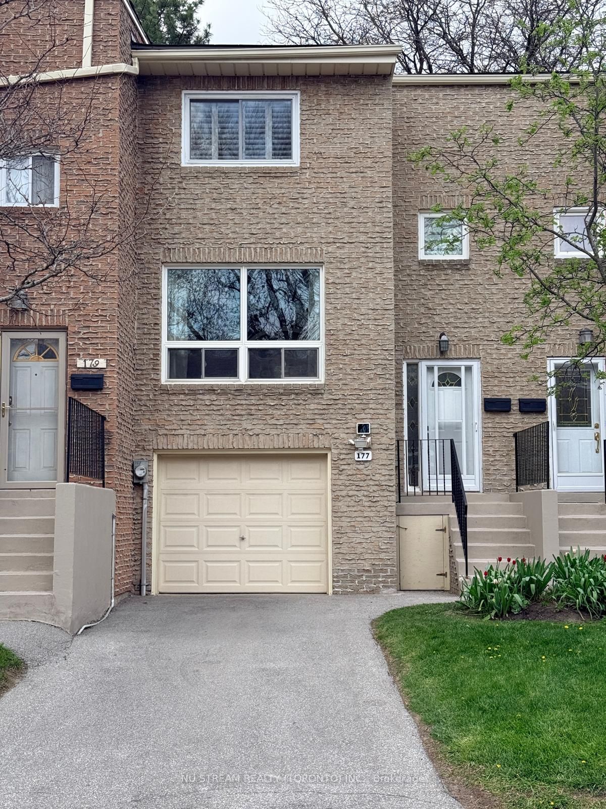 177 Rusty Crestway N/A E, Toronto, ON M2J 2Y5 photo 5