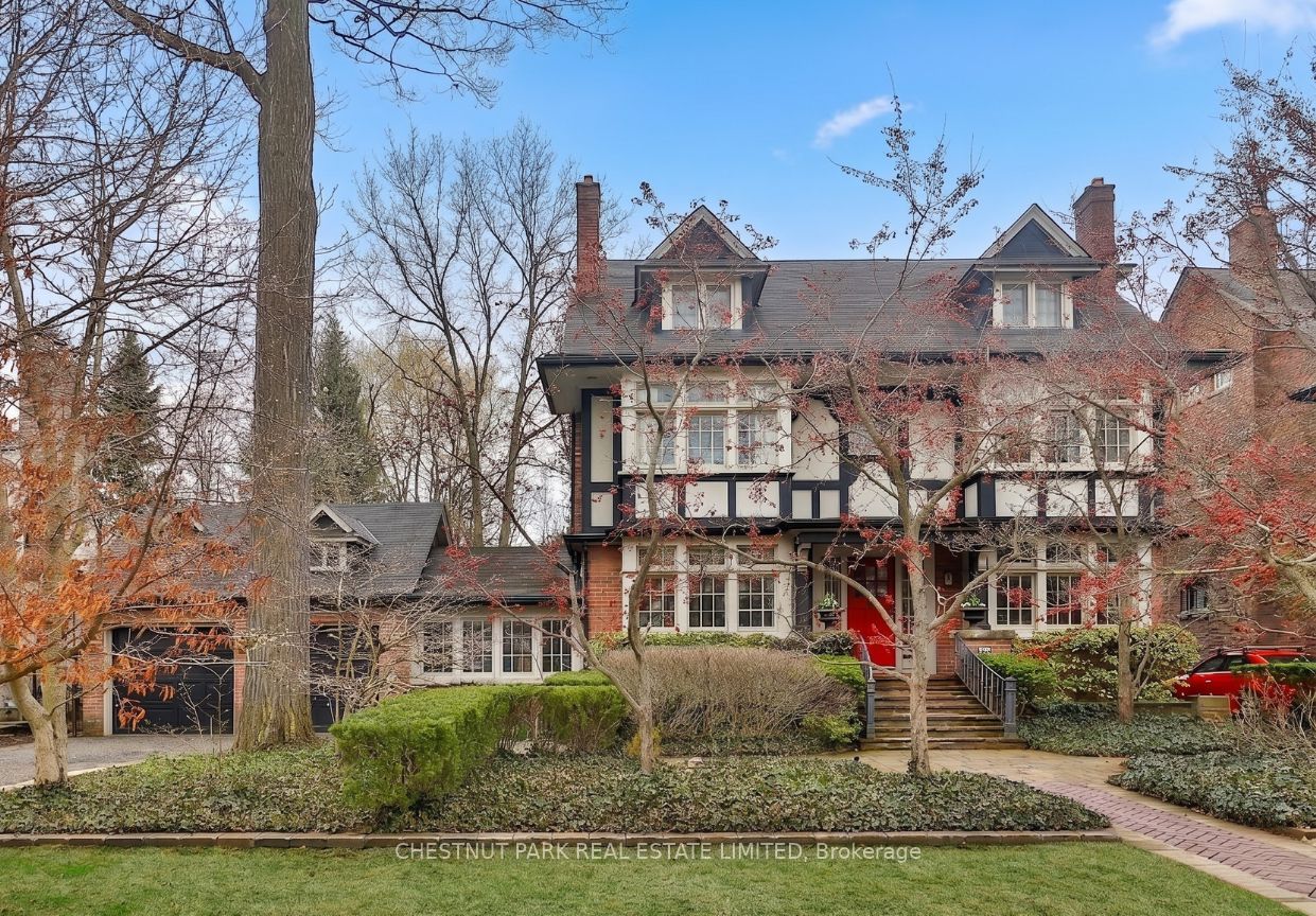 127 Roxborough Drive, Toronto, ON M4W 1X5 photo 2