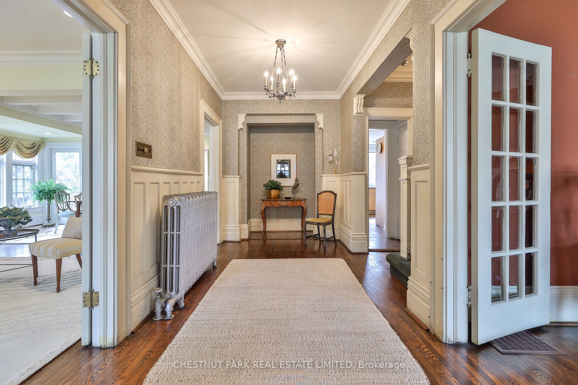 127 Roxborough Drive, Toronto, ON M4W 1X5 photo 5