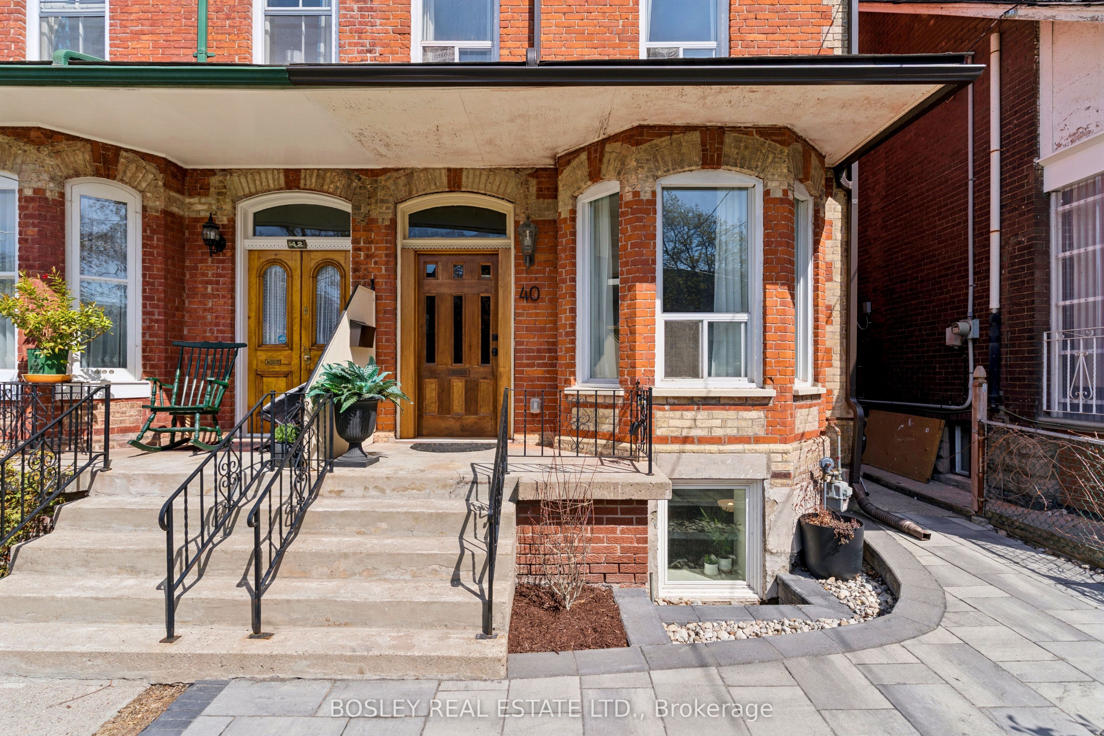 40 Halton Street, Toronto, ON M6J 1R3 photo 4