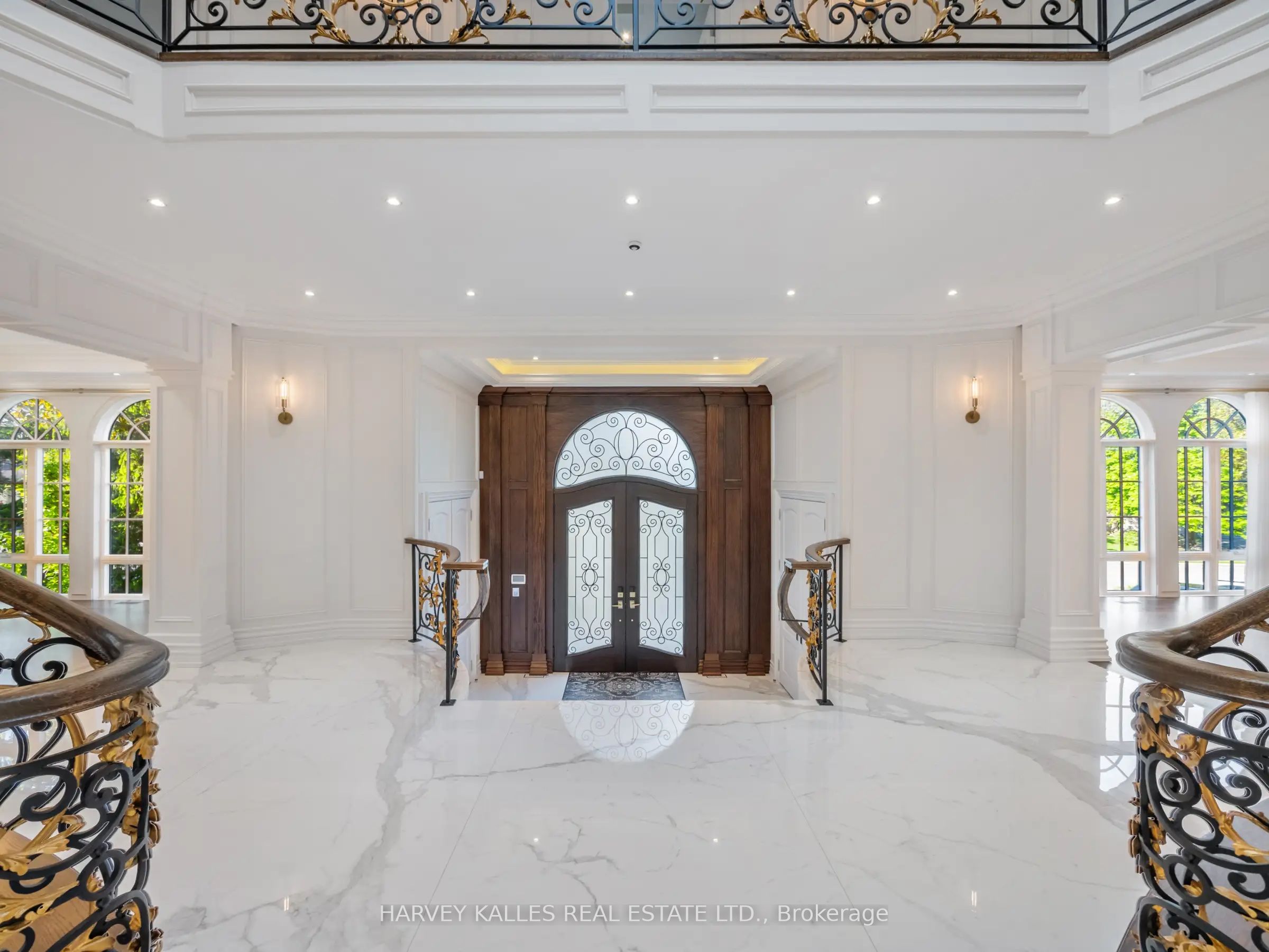 73 Lord Seaton Road, Toronto, ON M2P 1K6 photo 4