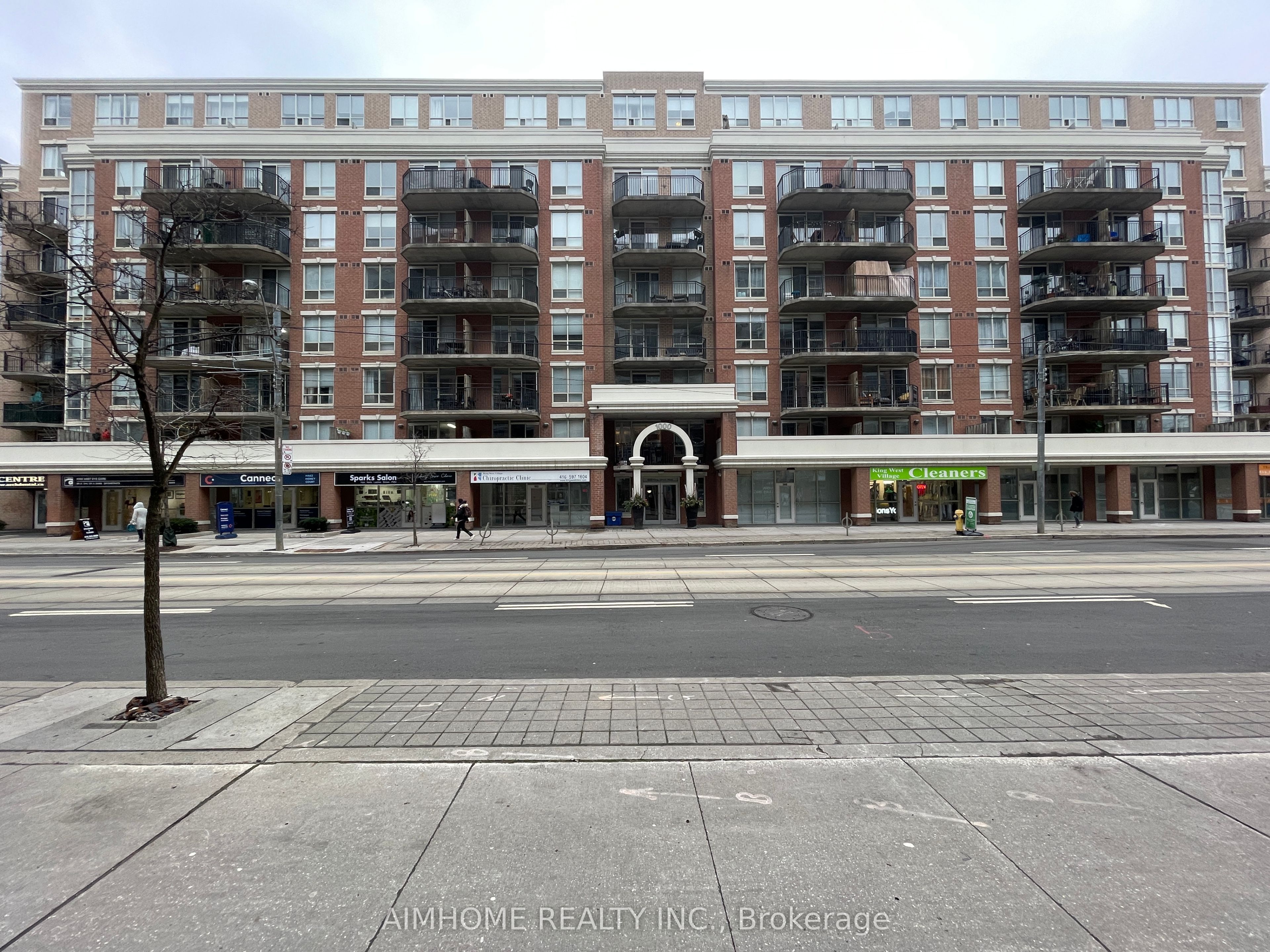 1000 King Street W 317, Toronto, ON M6K 3N1