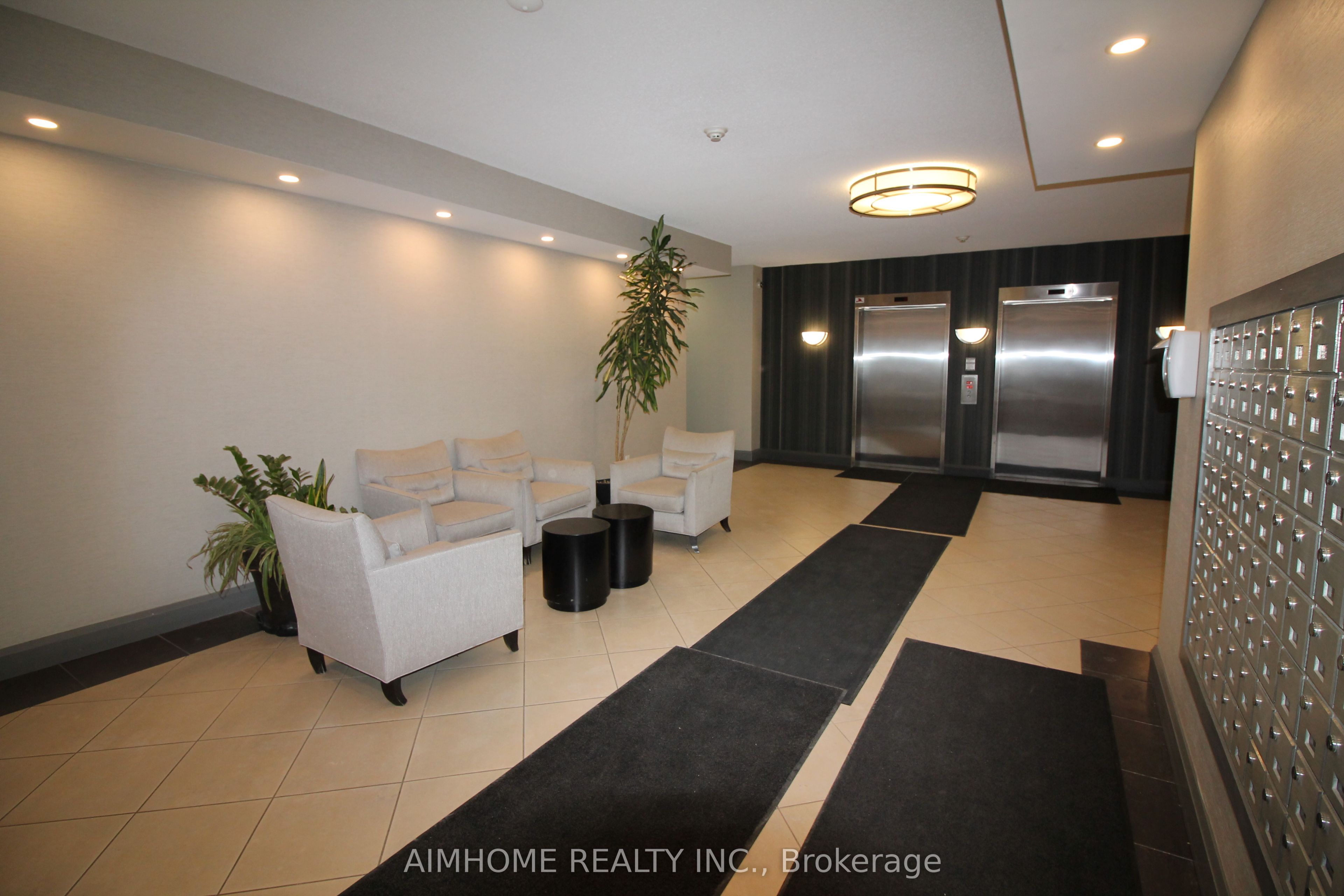 1000 King Street W 317, Toronto, ON M6K 3N1 photo 5