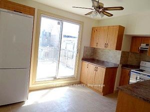 85 Baldwin Street Unit 1/Upper, Toronto, ON M5T 1L5 photo 3