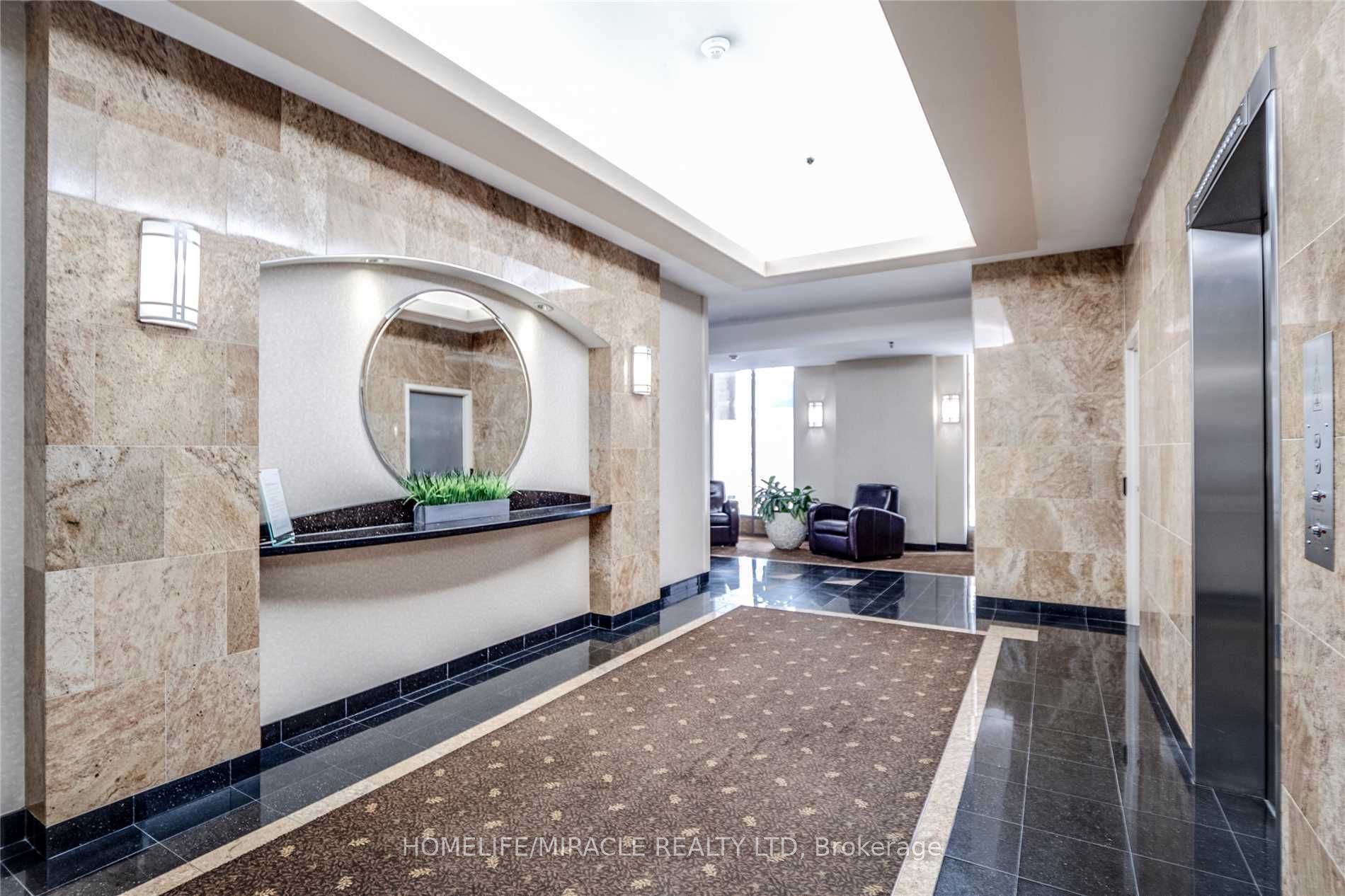 95 Lombard Street 605, Toronto, ON M5C 2V3 photo 3