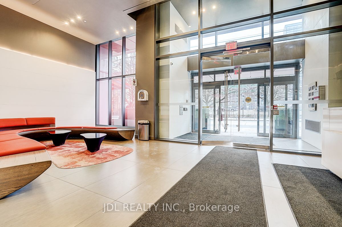 159 Dundas Street E 704, Toronto, ON M5B 0A9 photo 5
