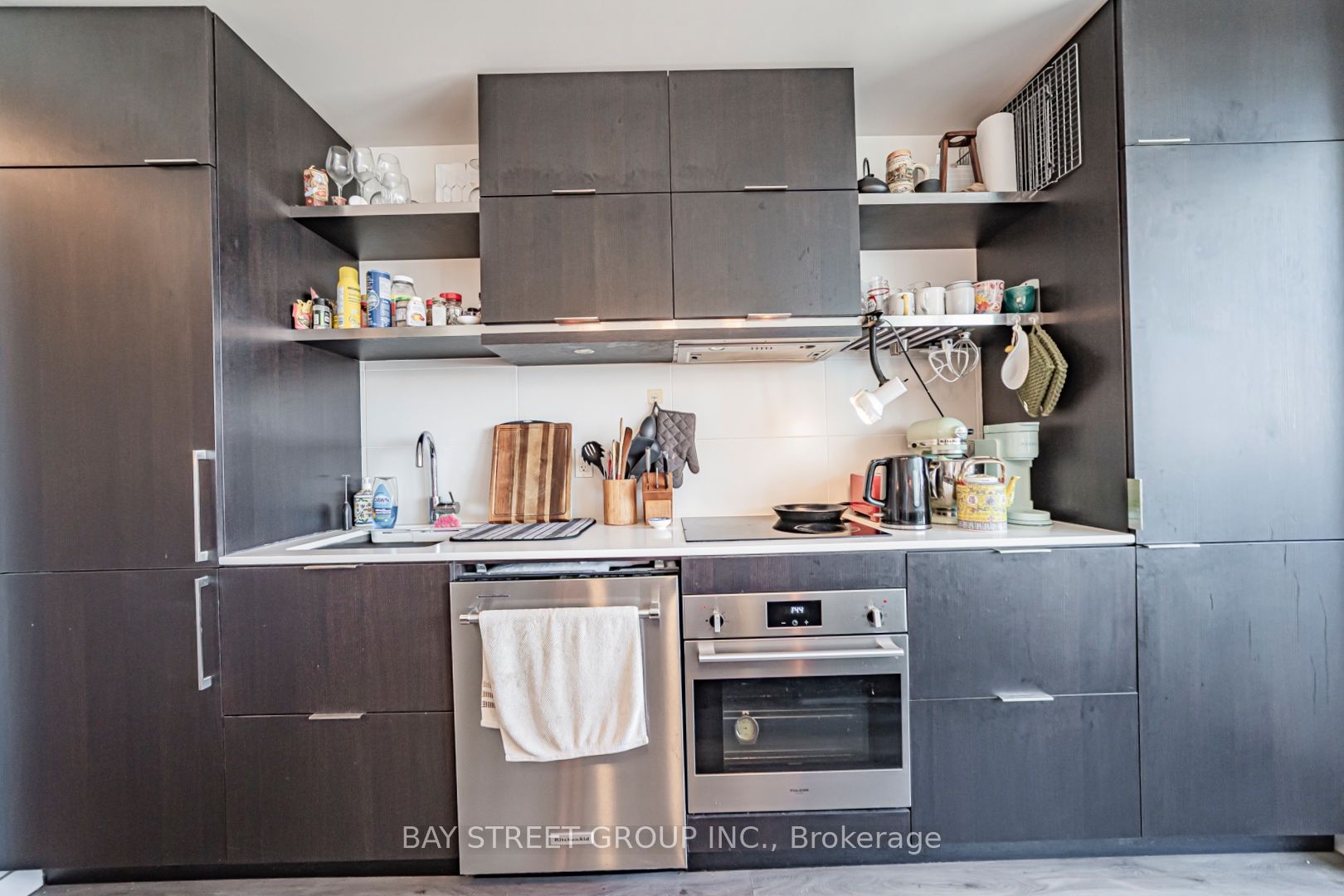 197 Yonge Street 2204, Toronto, ON M5B 0C1 photo 5
