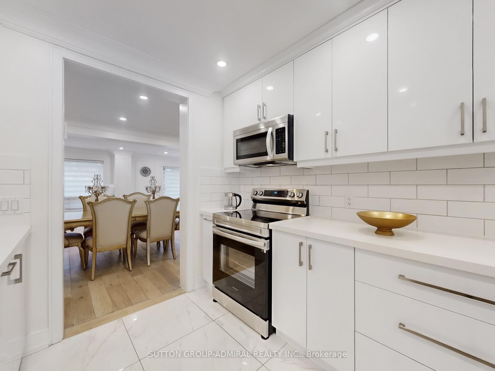 296 Torresdale Avenue 2, Toronto, ON M2R 3N3 photo 2