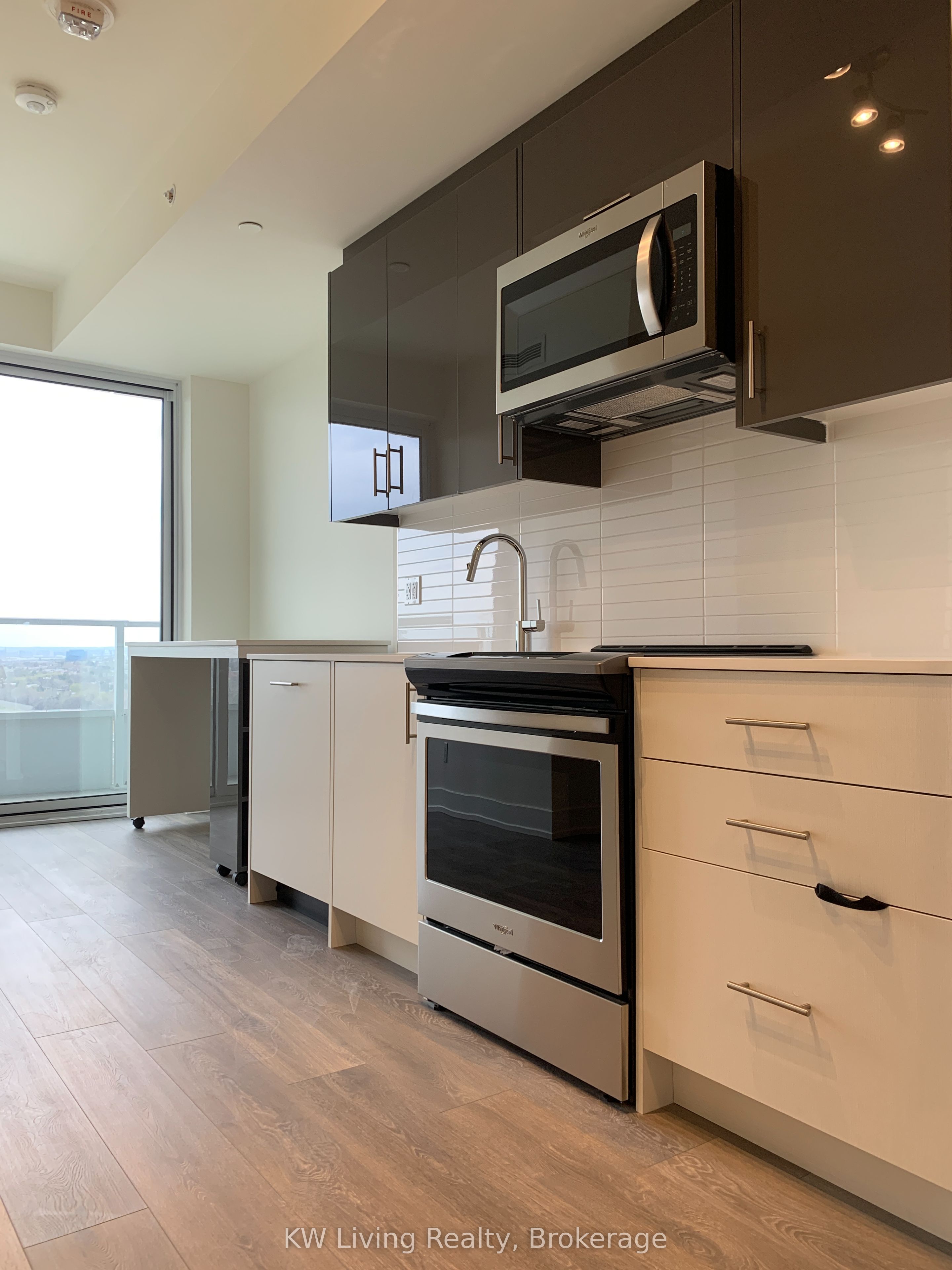 180 Fairview Mall Drive 1908, Toronto, ON M2J 0G4 photo 2