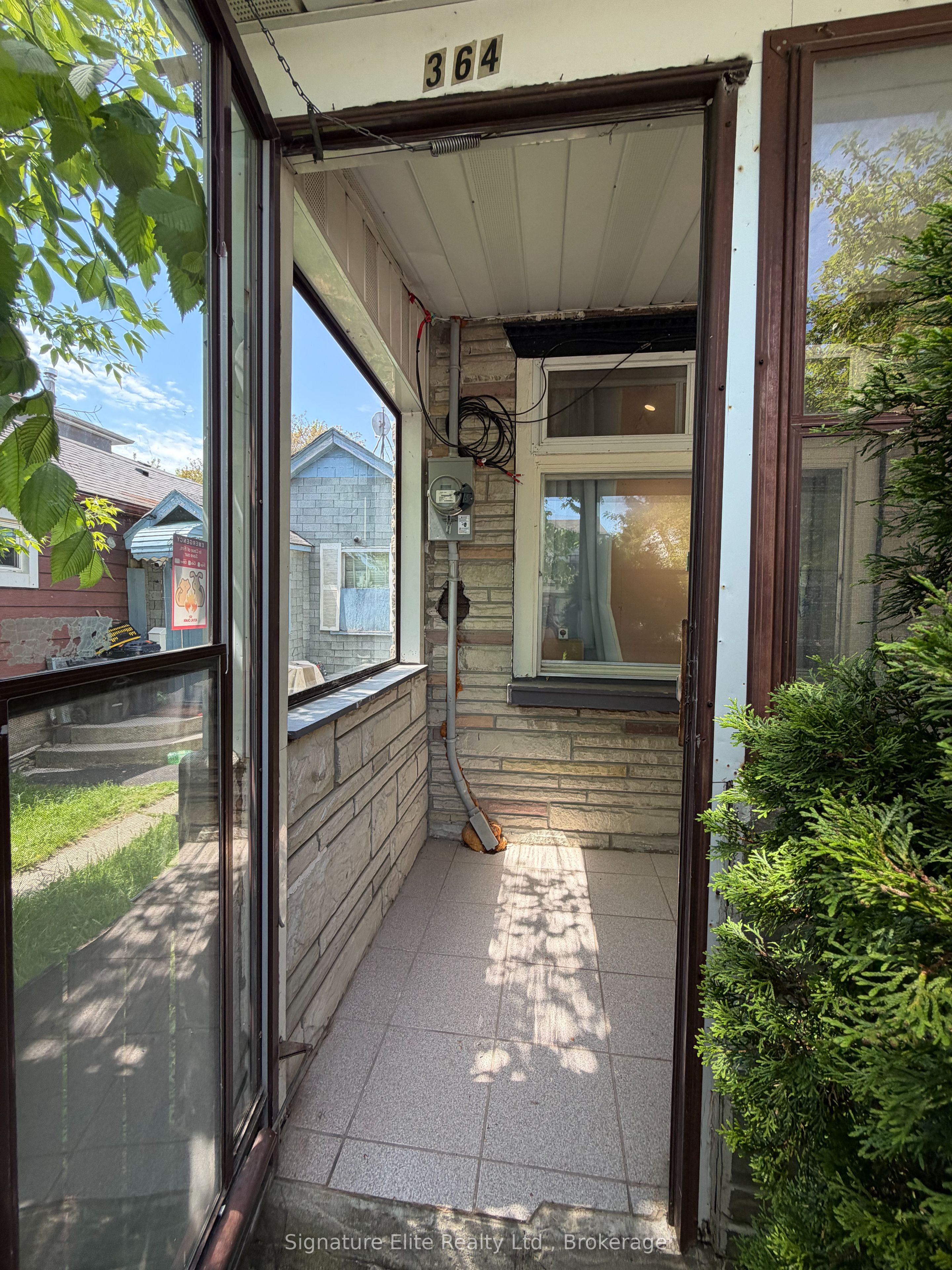 364 Winona Drive, Toronto, ON M6C 3T3 photo 3