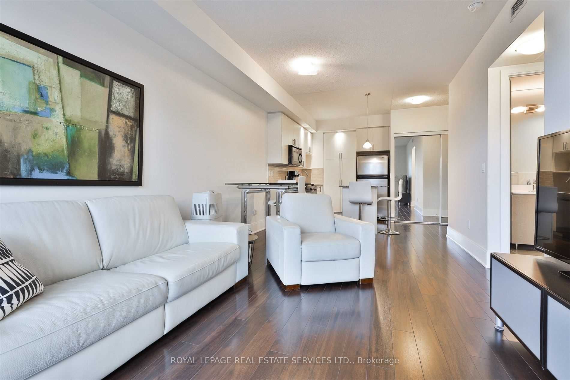 181 Wynford Drive 412, Toronto, ON M3C 0C6 photo 2