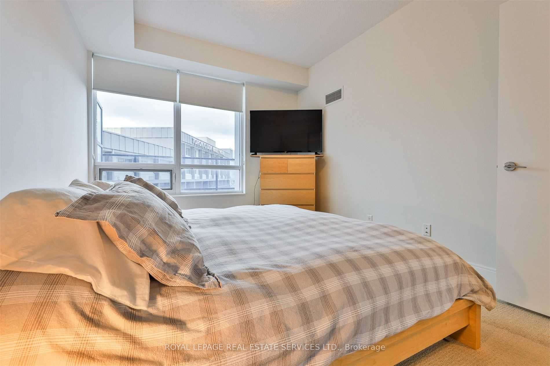181 Wynford Drive 412, Toronto, ON M3C 0C6 photo 5