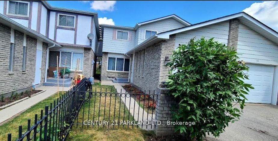 42 Antibes Drive, Toronto, ON M2R 3K4