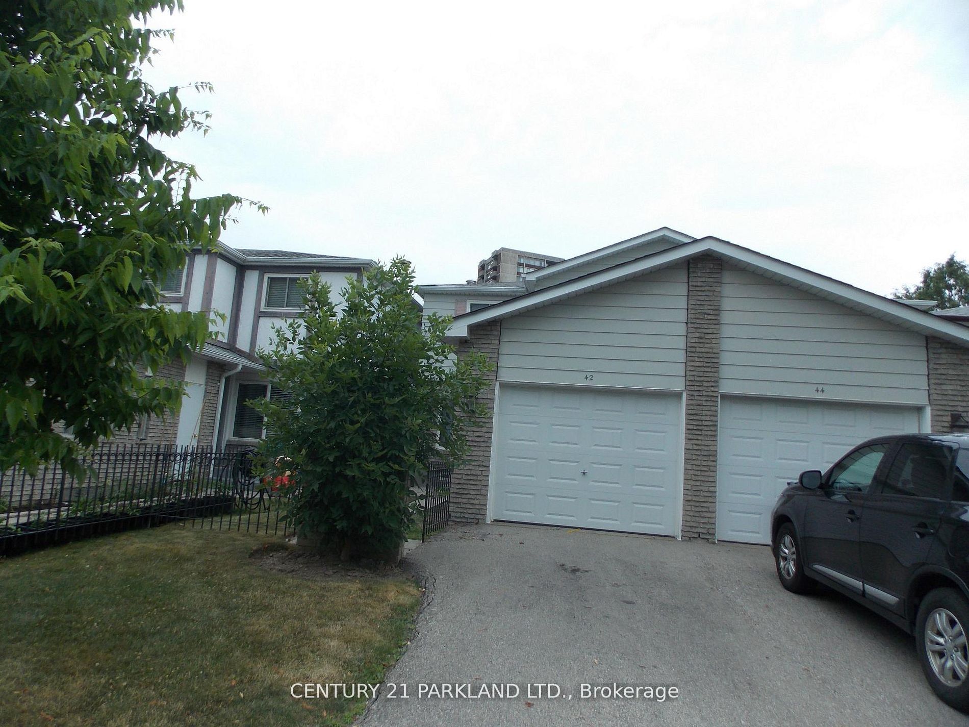 42 Antibes Drive, Toronto, ON M2R 3K4 photo 2