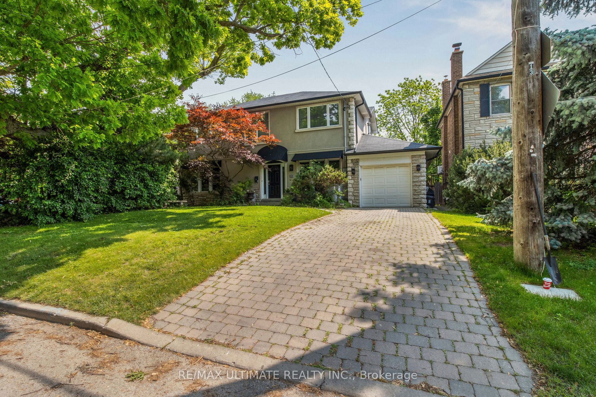 181 Bayview Heights Drive, Toronto, ON M4G 2Z1 photo 3