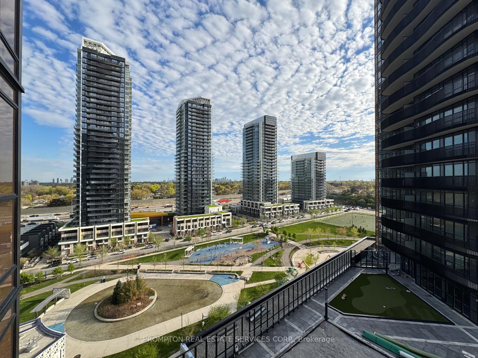 68 Esther Shiner Boulevard 1203, Toronto, ON M2K 0J6