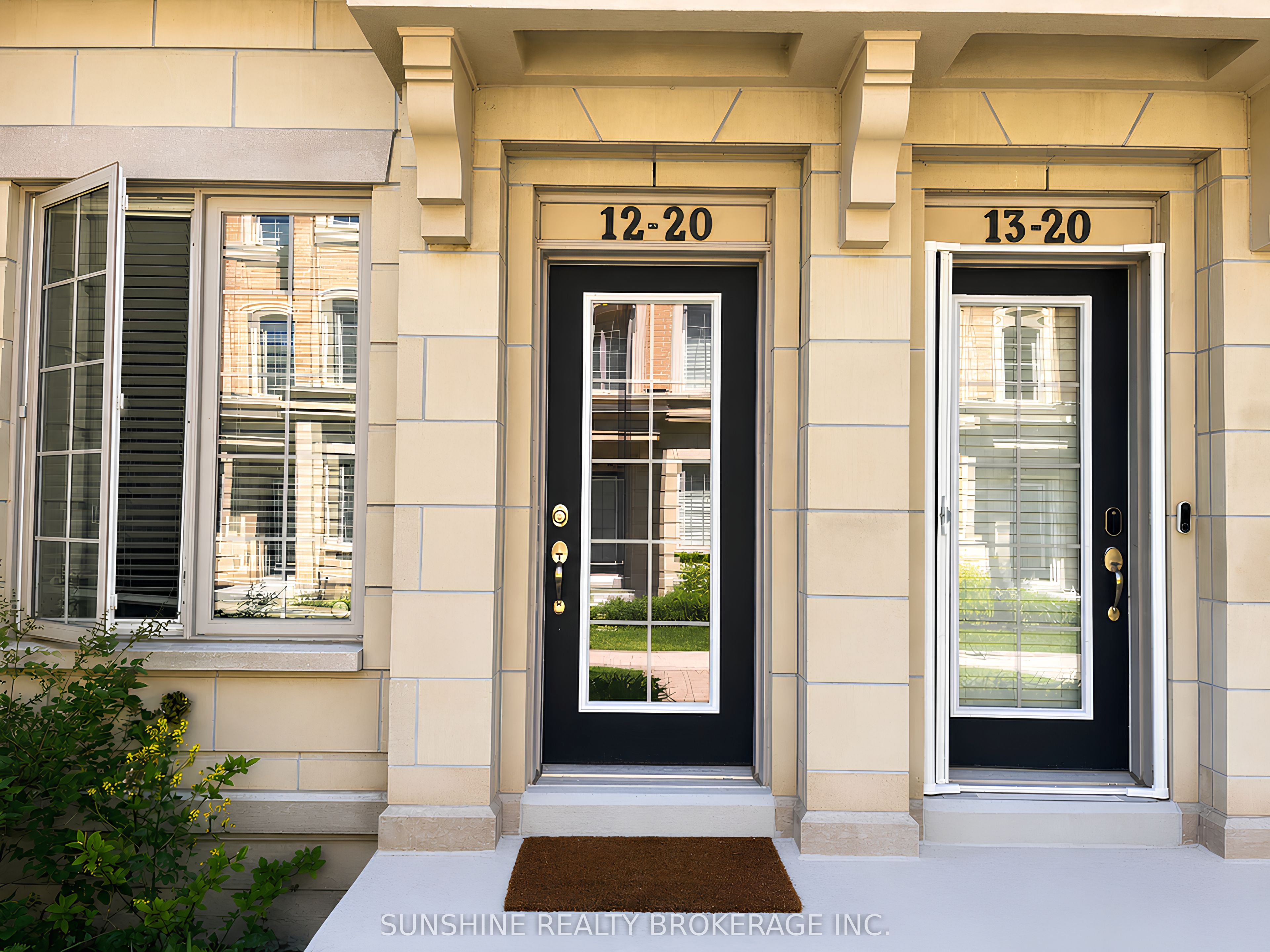 20 Hargrave Lane 12, Toronto, ON M4N 0A4 photo 4