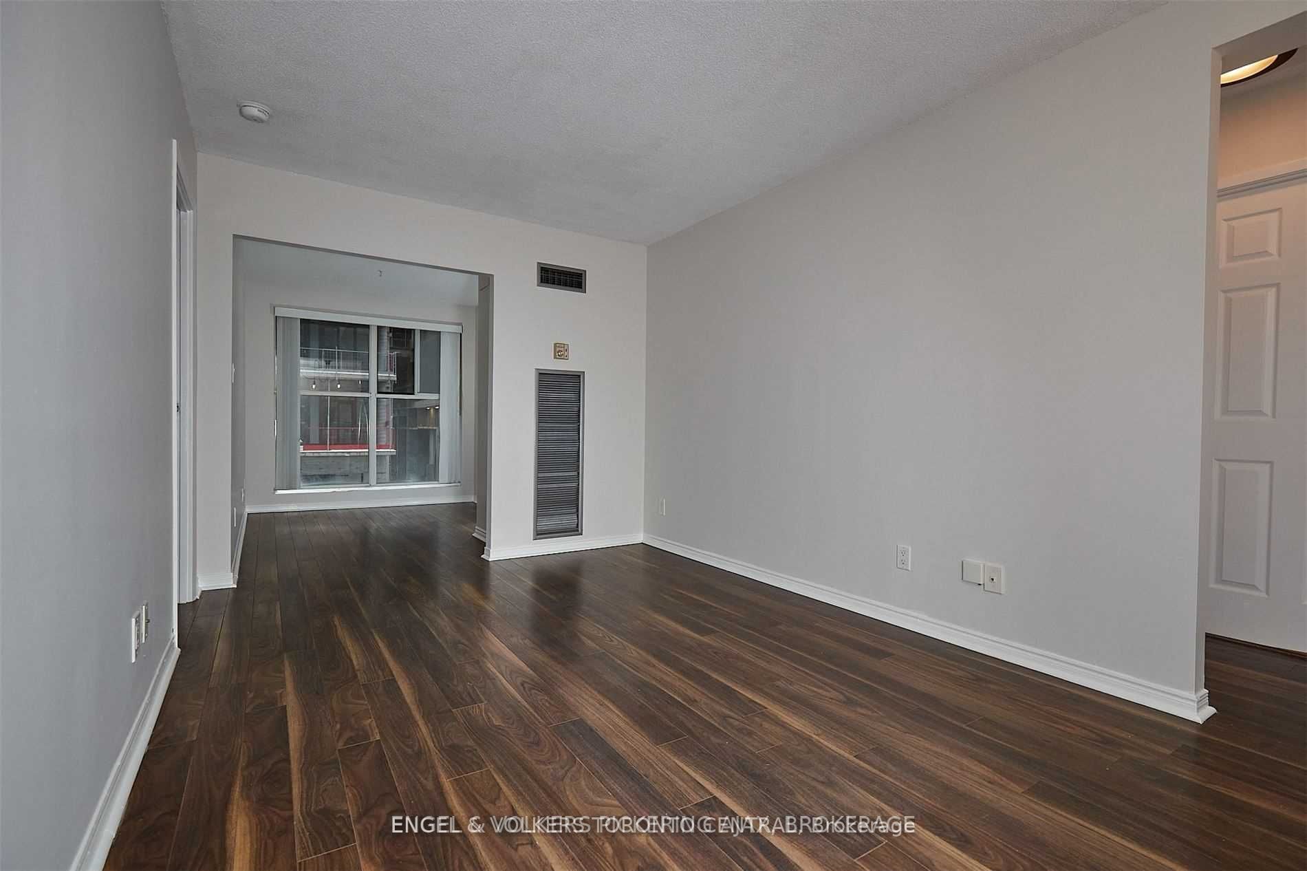 222 THE ESPLANADE Street 310, Toronto, ON M5A 4M8
