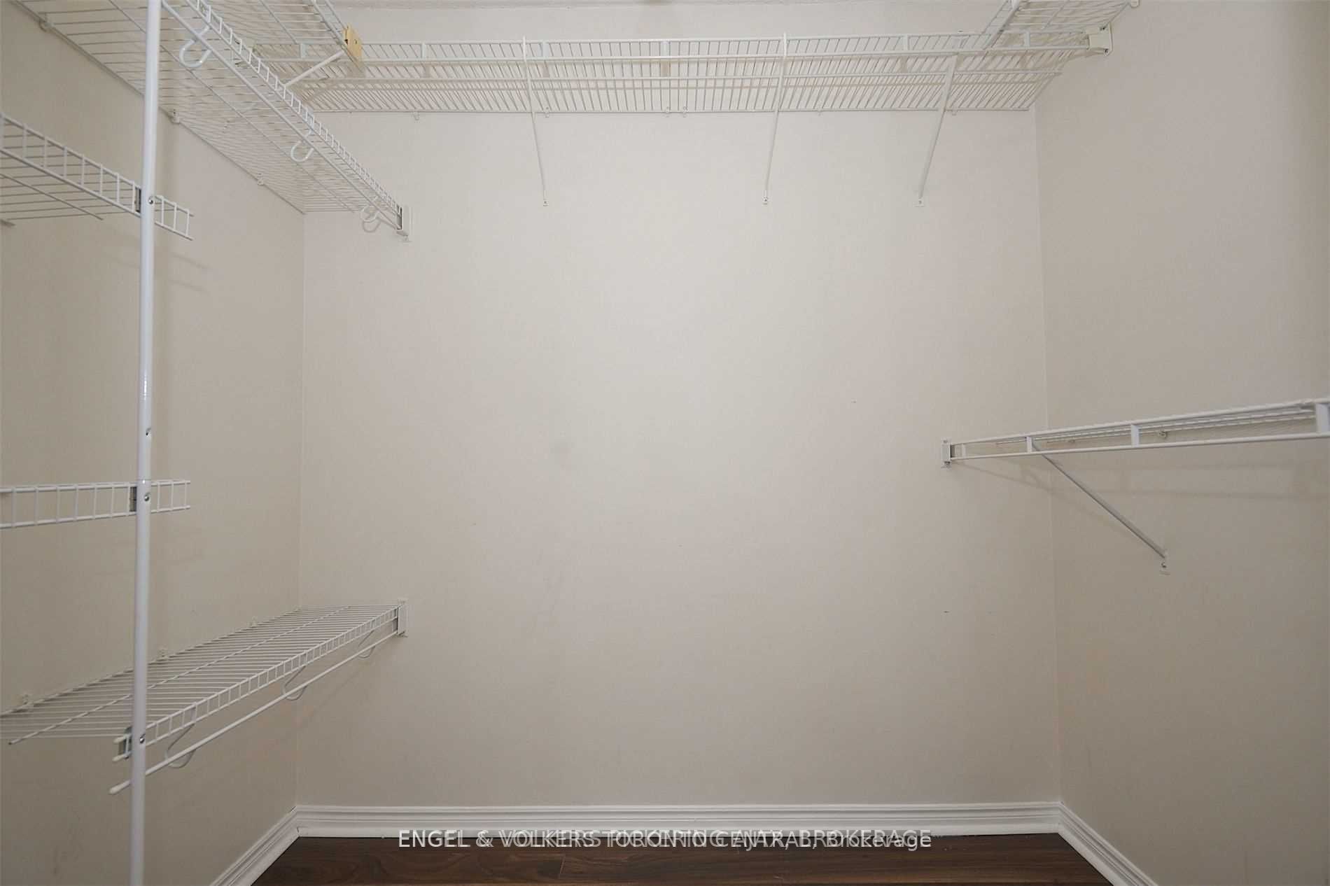 222 THE ESPLANADE Street 310, Toronto, ON M5A 4M8 photo 5