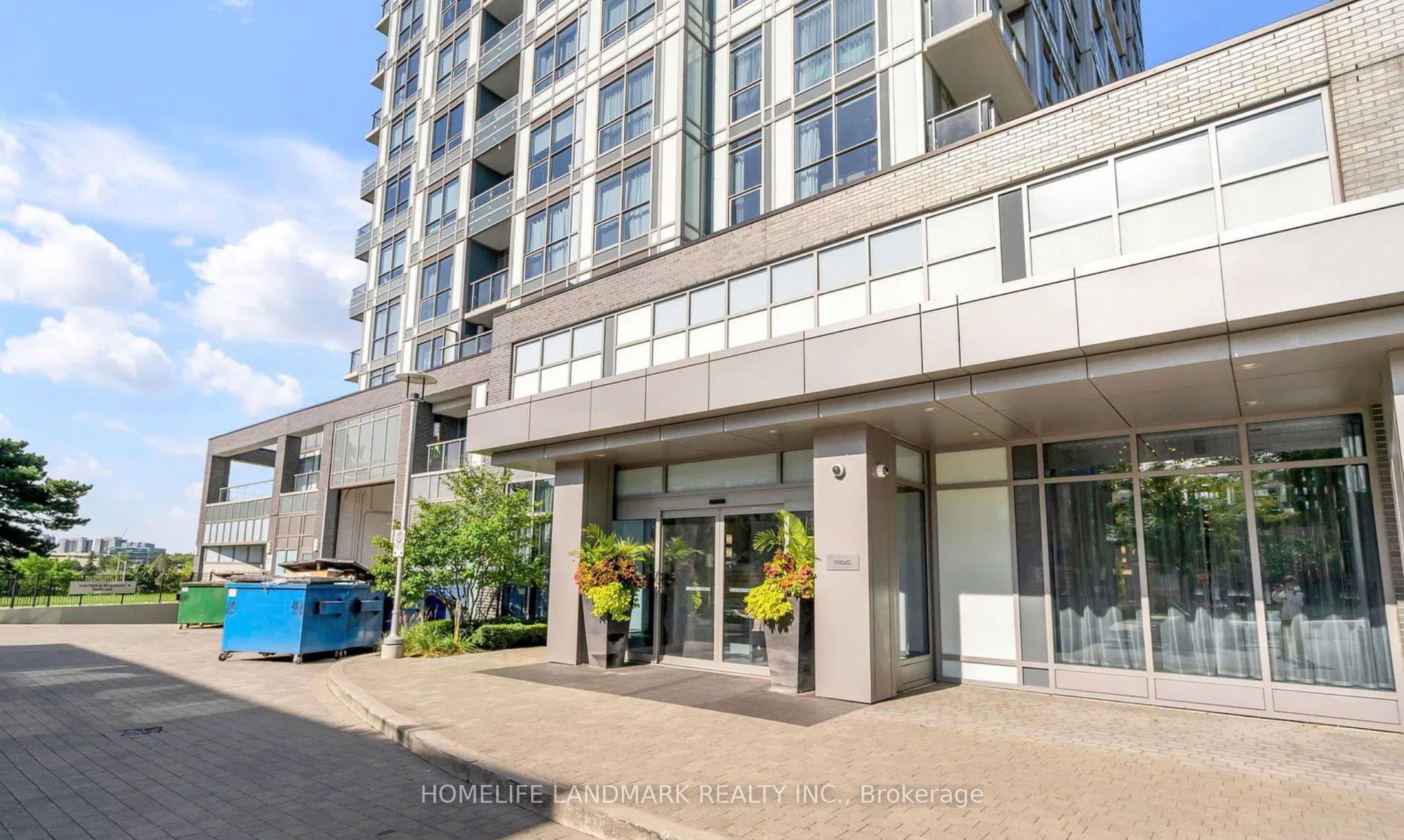 18 Graydon Hall Drive 1903, Toronto, ON M3A 0A4 photo 2