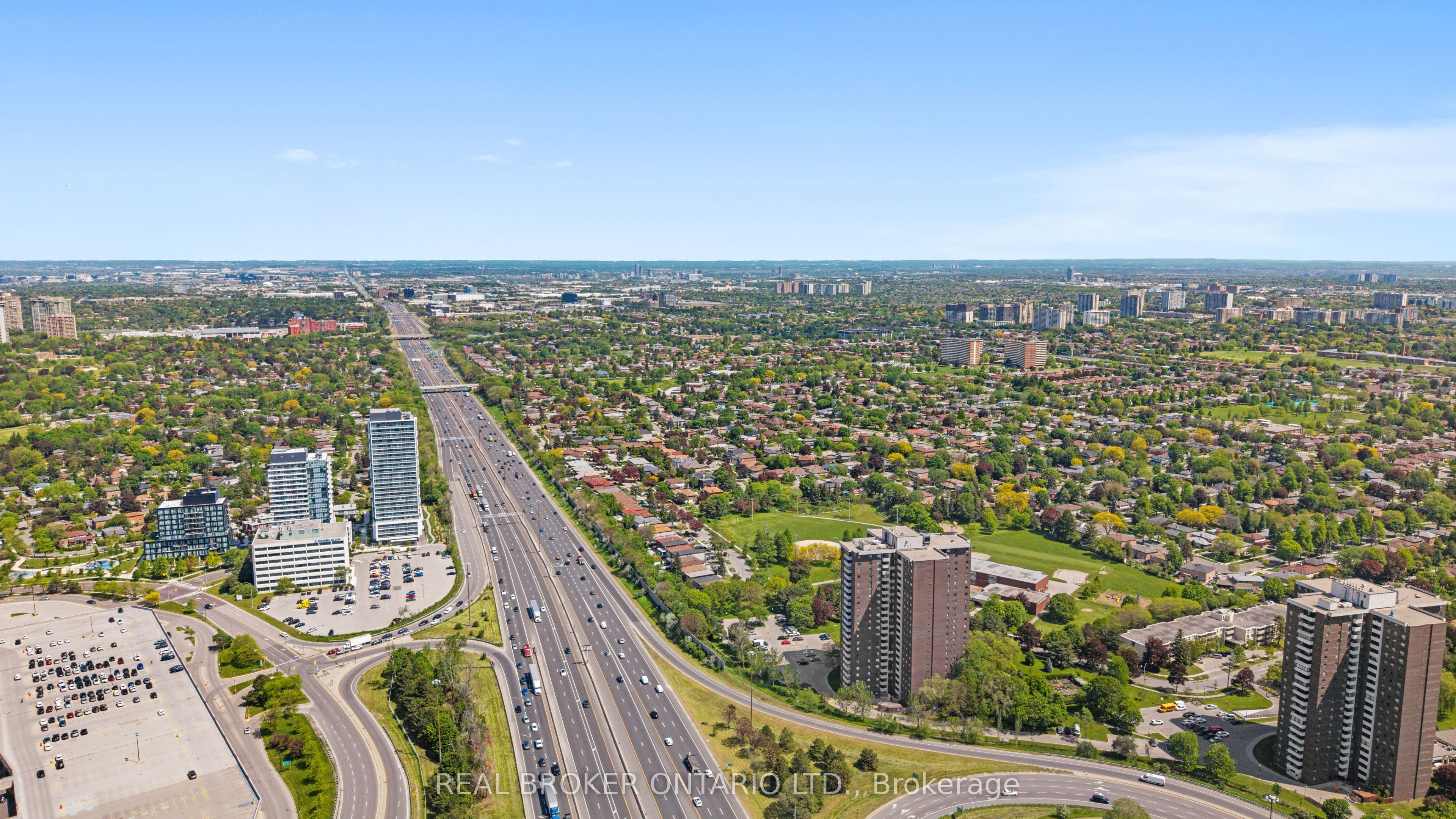 2015 Sheppard Avenue E 3010, Toronto, ON M2J 0B3 photo 4
