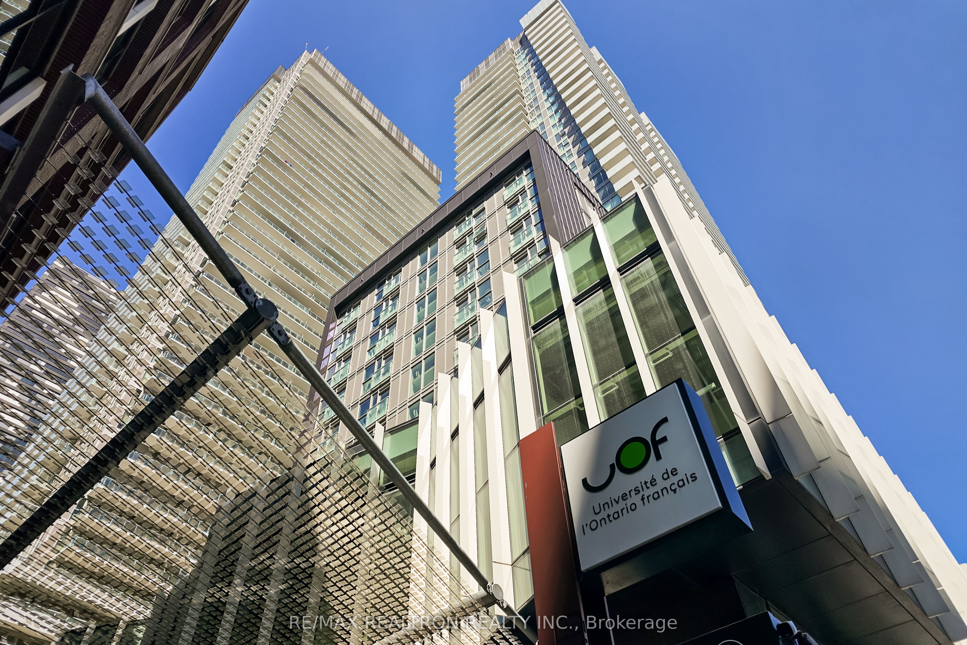 20 Richardson Street 416, Toronto, ON M5A 0S6 photo 2