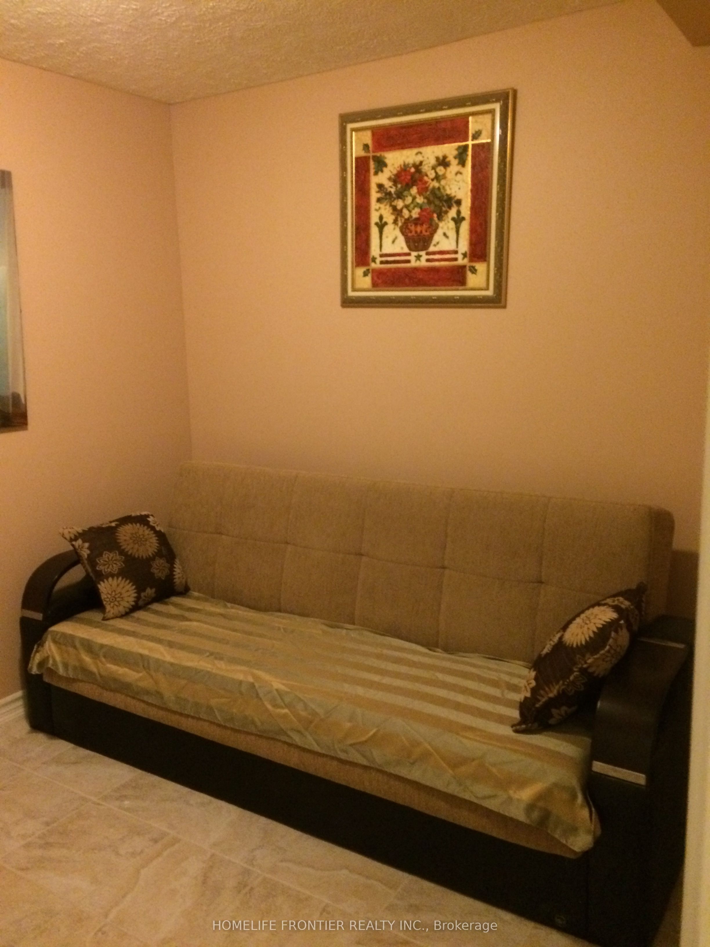 248 Shuter (Basement) Street, Toronto, ON M5A 1W2 photo 5