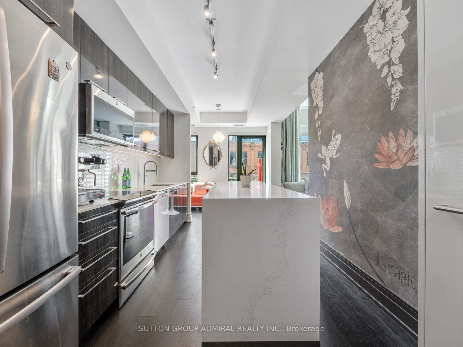 90 Niagara Street 410, Toronto, ON M5V 1C5 photo 4