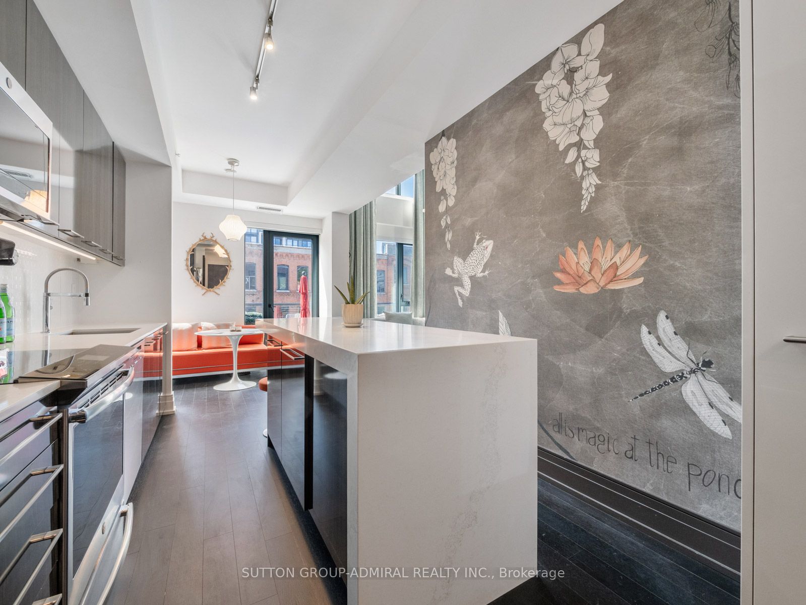 90 Niagara Street 410, Toronto, ON M5V 1C5 photo 5