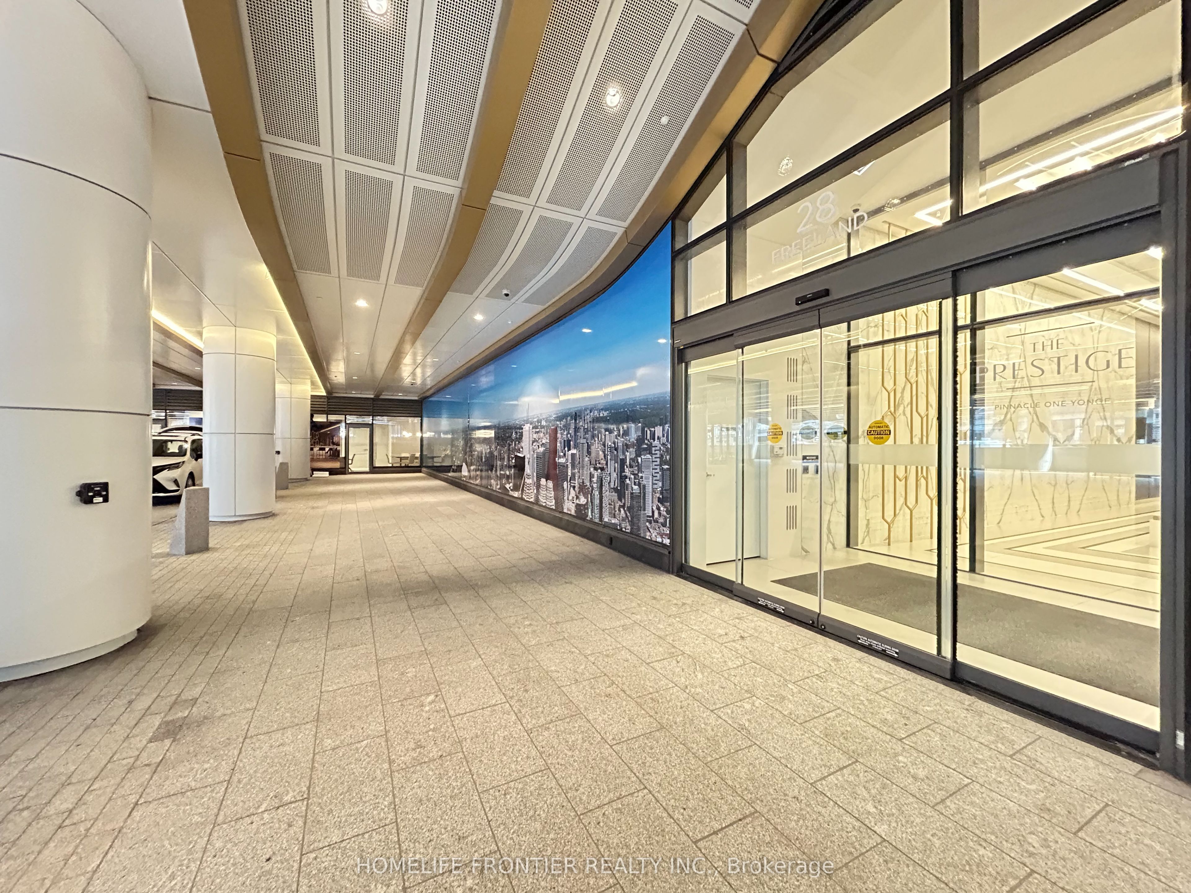 28 Freeland Street 5403, Toronto, ON M5E 0E3 photo 4