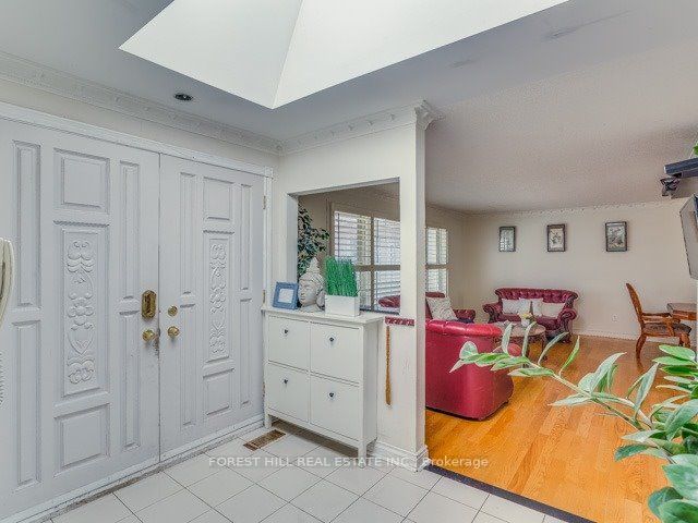 62 Northdale Road, Toronto, ON M2L 2M1 photo 3