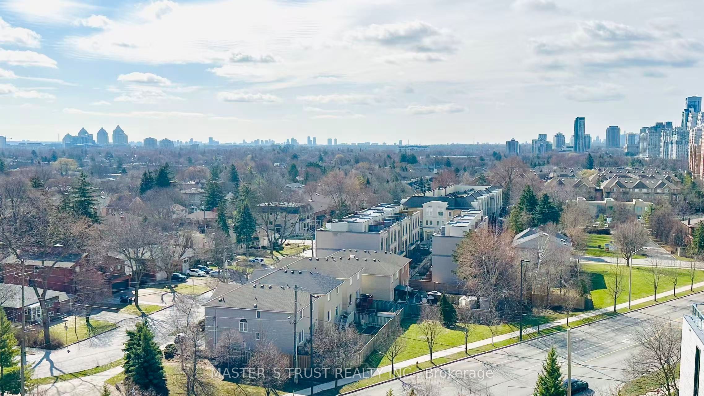 35 SW Finch Avenue E 1211, Toronto, ON M2N 6Z8 photo 5