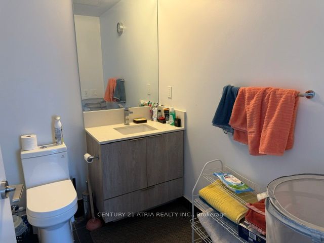 181 Dundas Street E 3910, Toronto, ON M5A 0N5 photo 4
