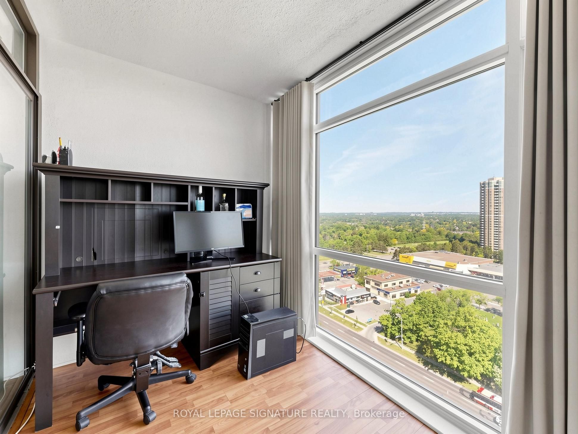 1555 Finch Avenue E 1901, Toronto, ON M2J 4X9 photo 3