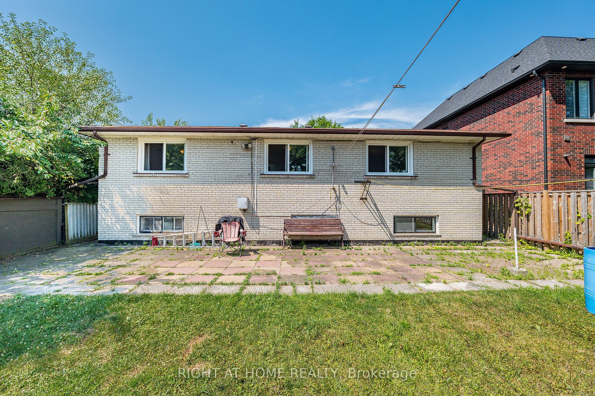 233 Faywood Boulevard, Toronto, ON M3H 2Y3 photo 4