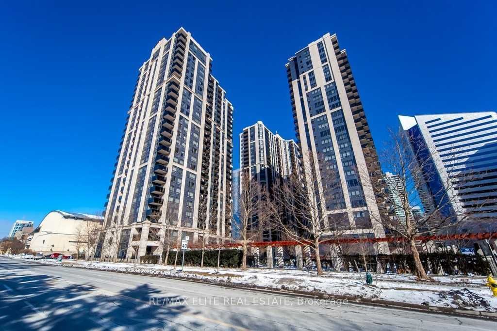 155 Beecroft Road 303, Toronto, ON M2N 7C6