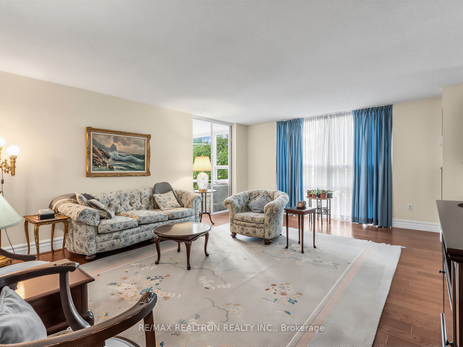 131 Beecroft Road 203, Toronto, ON M2N 6G9 photo 4