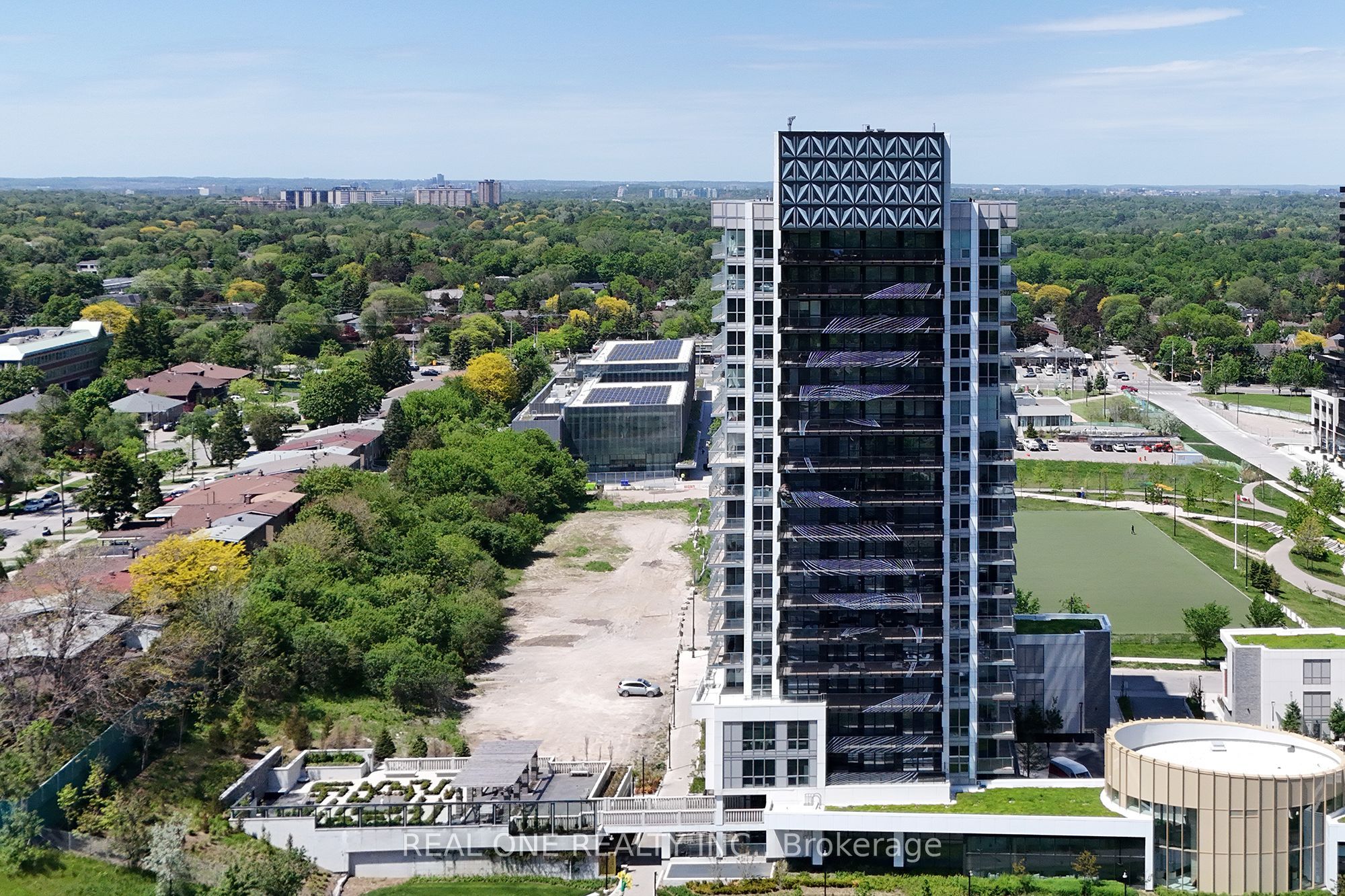 25 McMahon Drive 503, Toronto, ON M2K 0J1 photo 2